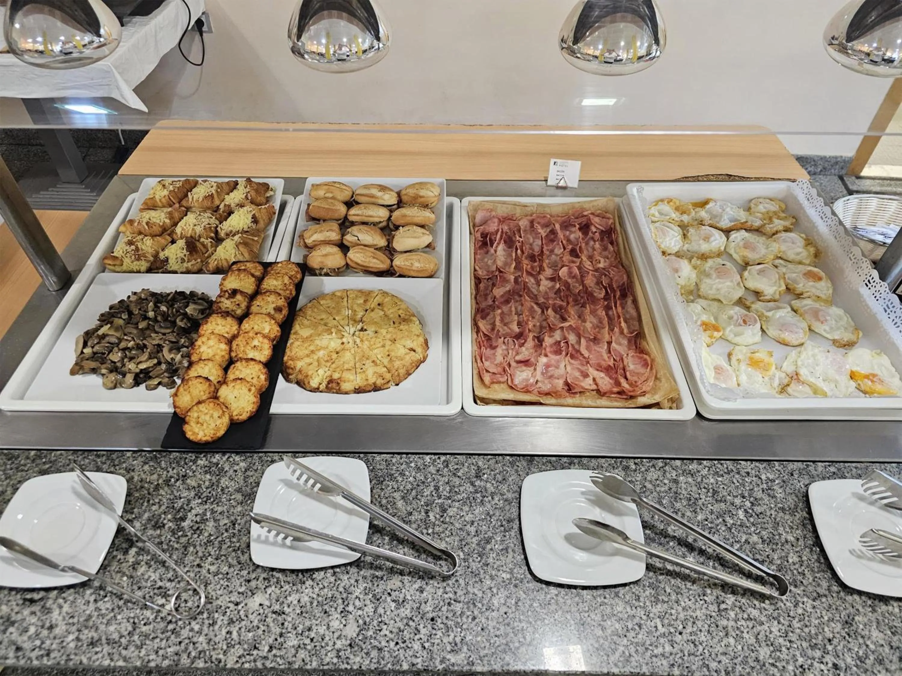 Food in Alcocebre Suites Hotel