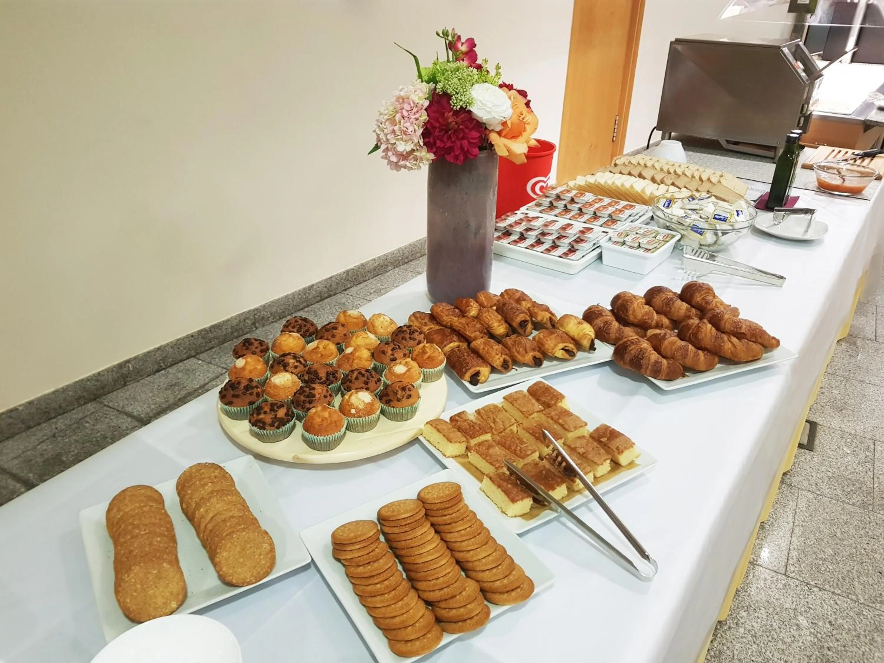 Breakfast in Alcocebre Suites Hotel