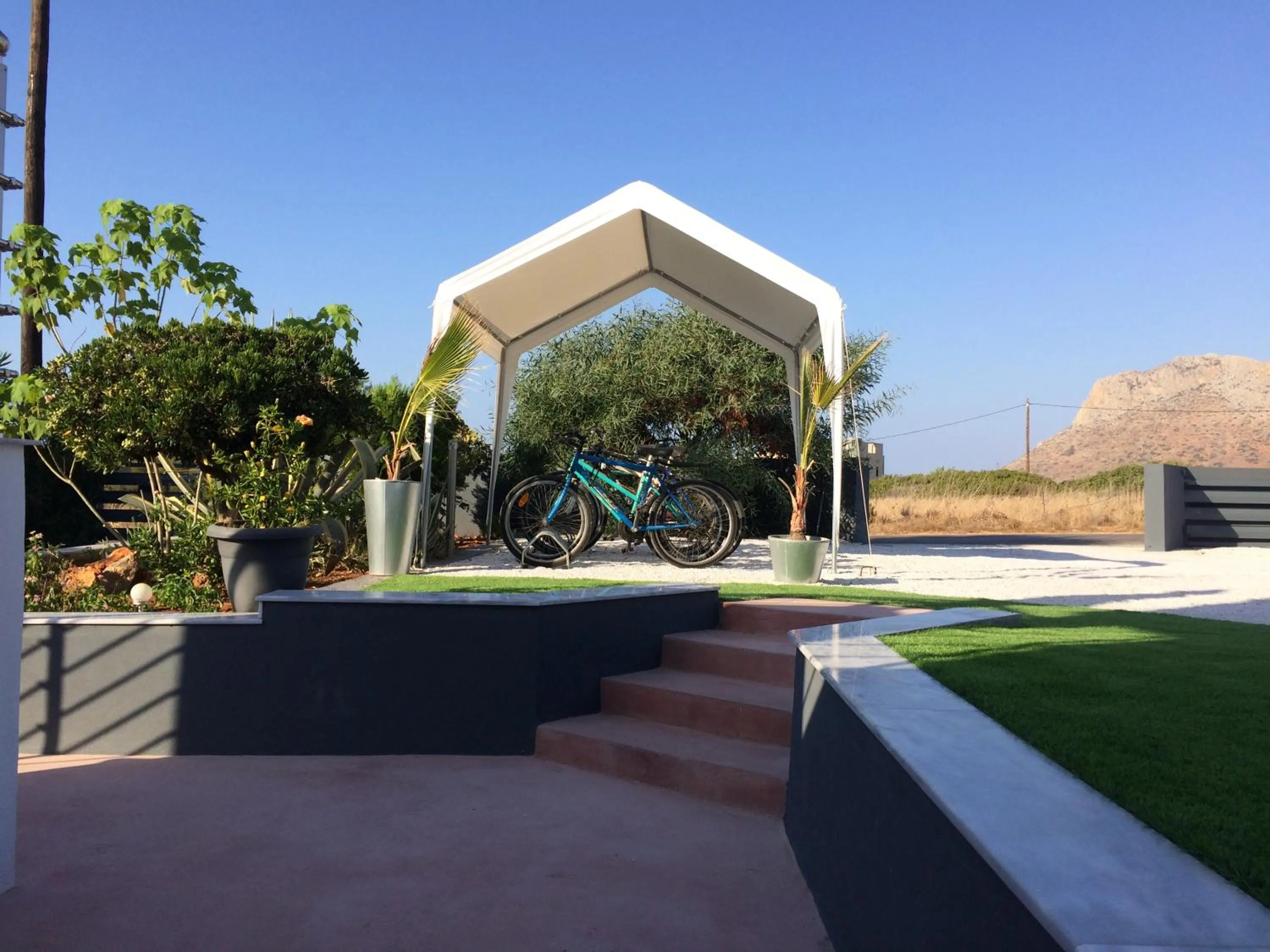 Poseidon Suites Hotel