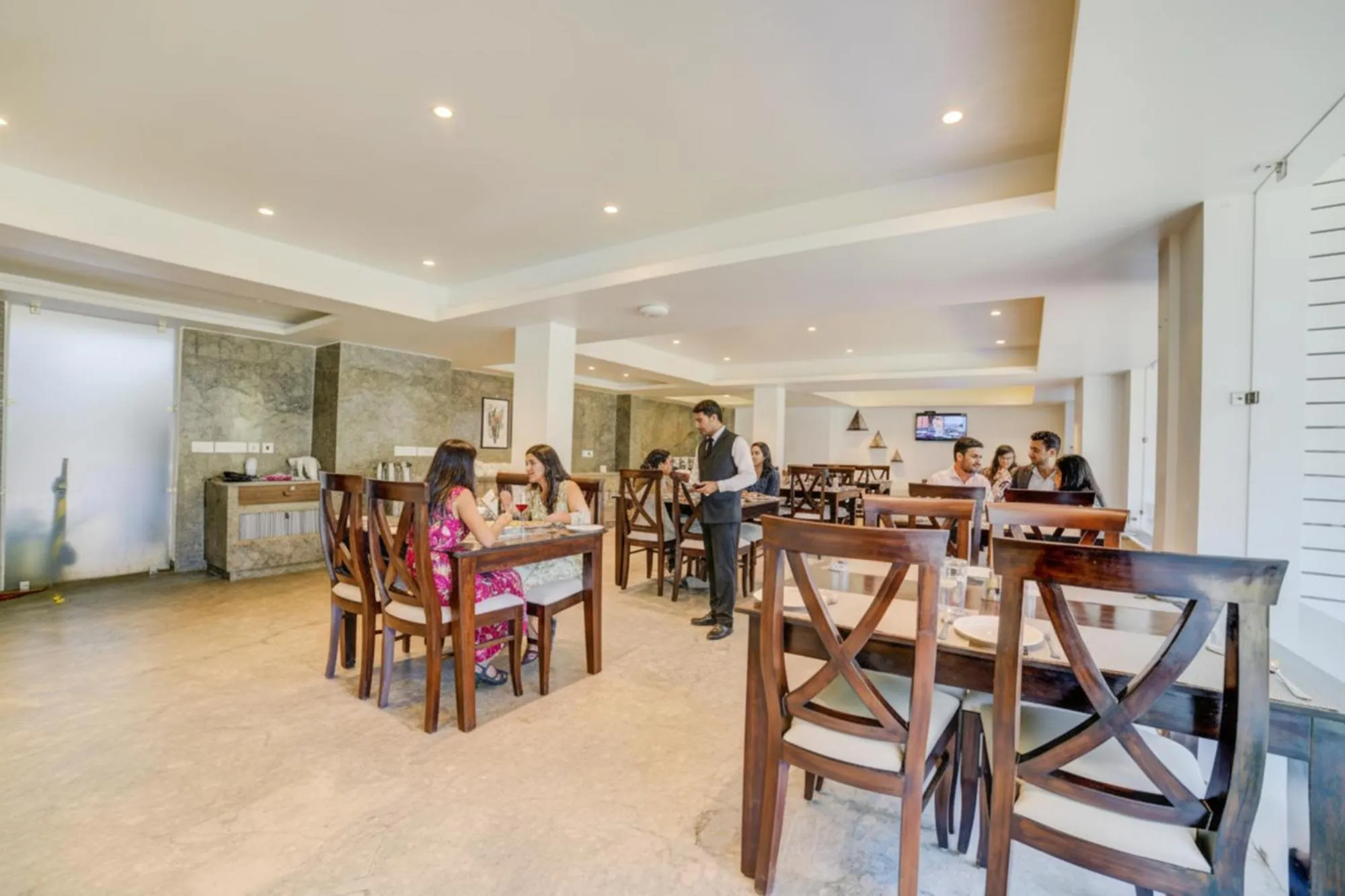 Restaurant/places to eat in FabHotel Prime The King's Court - Nr Calangute Beach