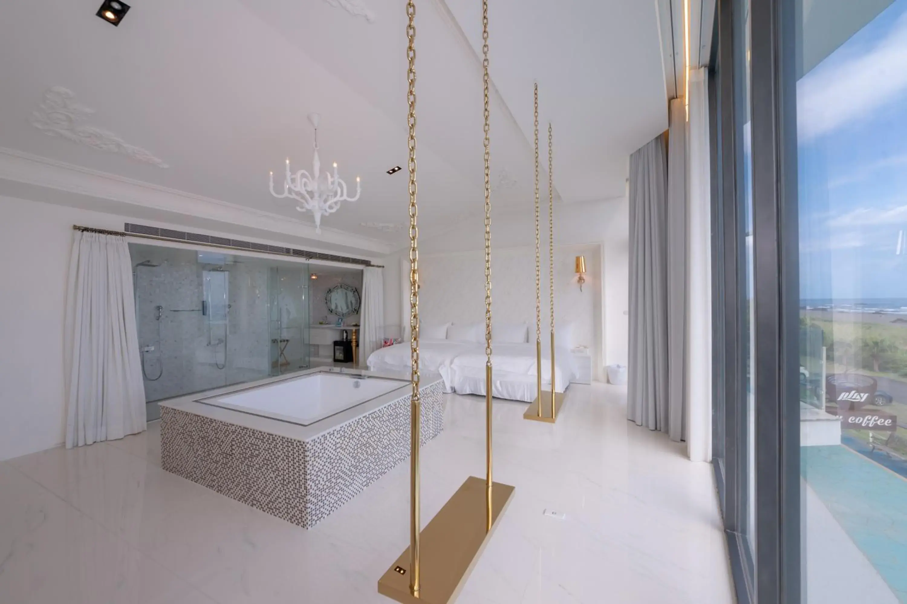 Photo of the whole room, Bed in Play Hotel Photo of the whole room, Bed in Play Hotel