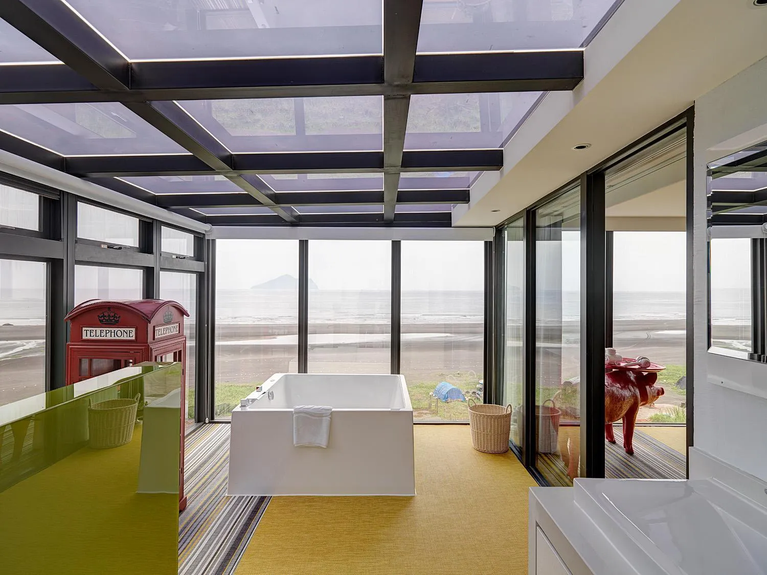 Bathroom in Play Hotel