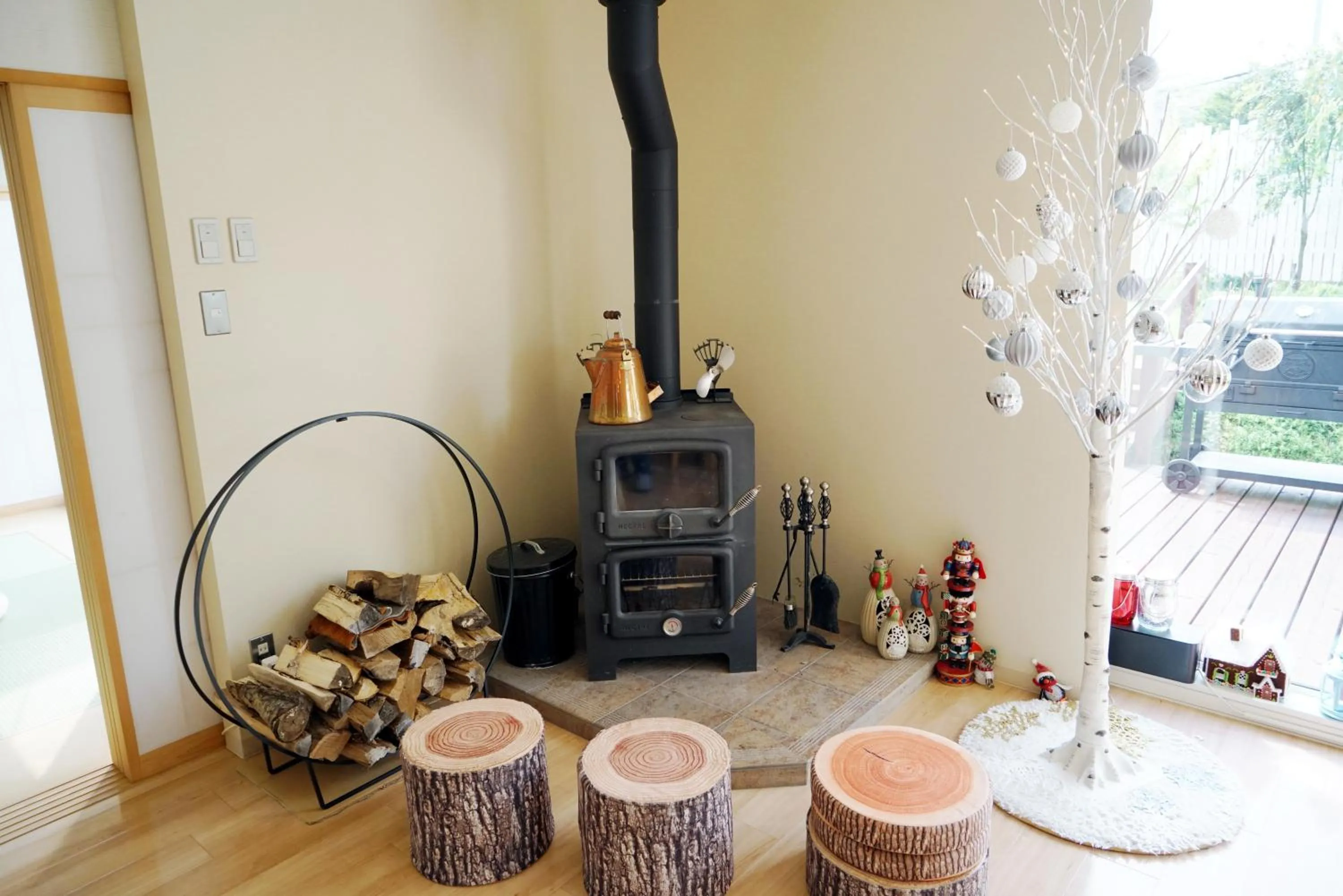 Communal lounge/ TV room in Villa Sapporo Honobono