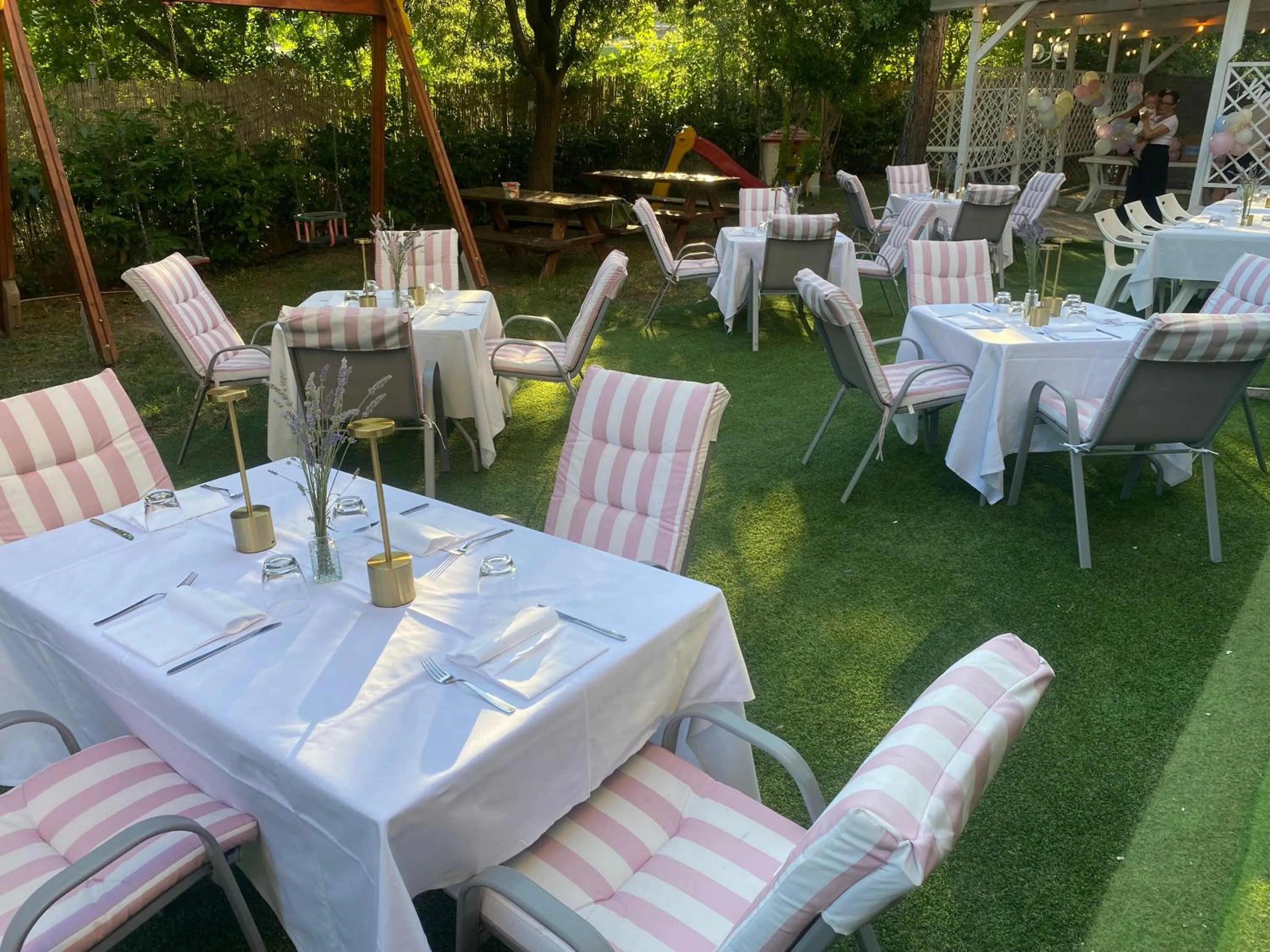 Restaurant/places to eat in Hotel Palace del Conero