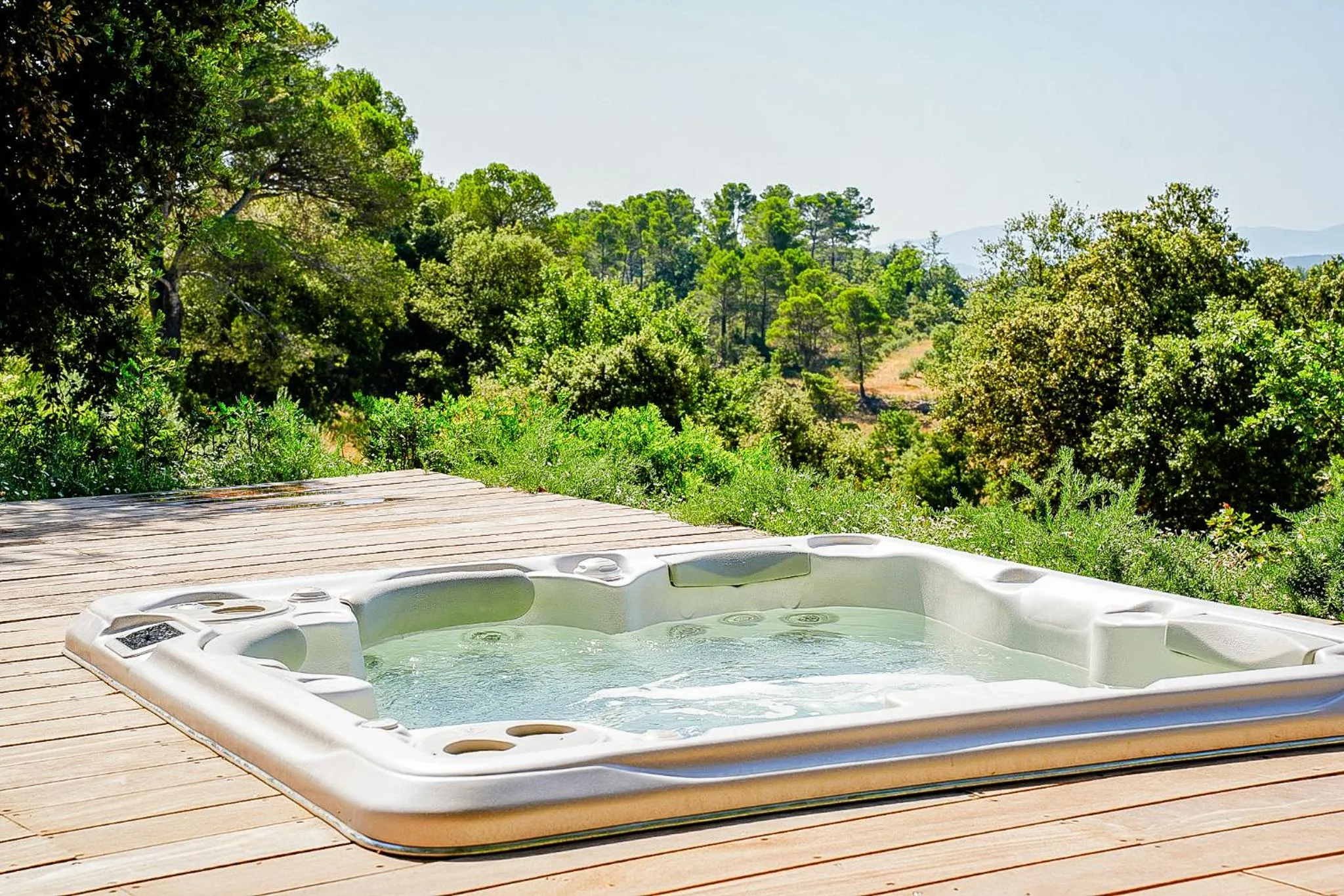 Hot Tub in Domaine Monte Verdi