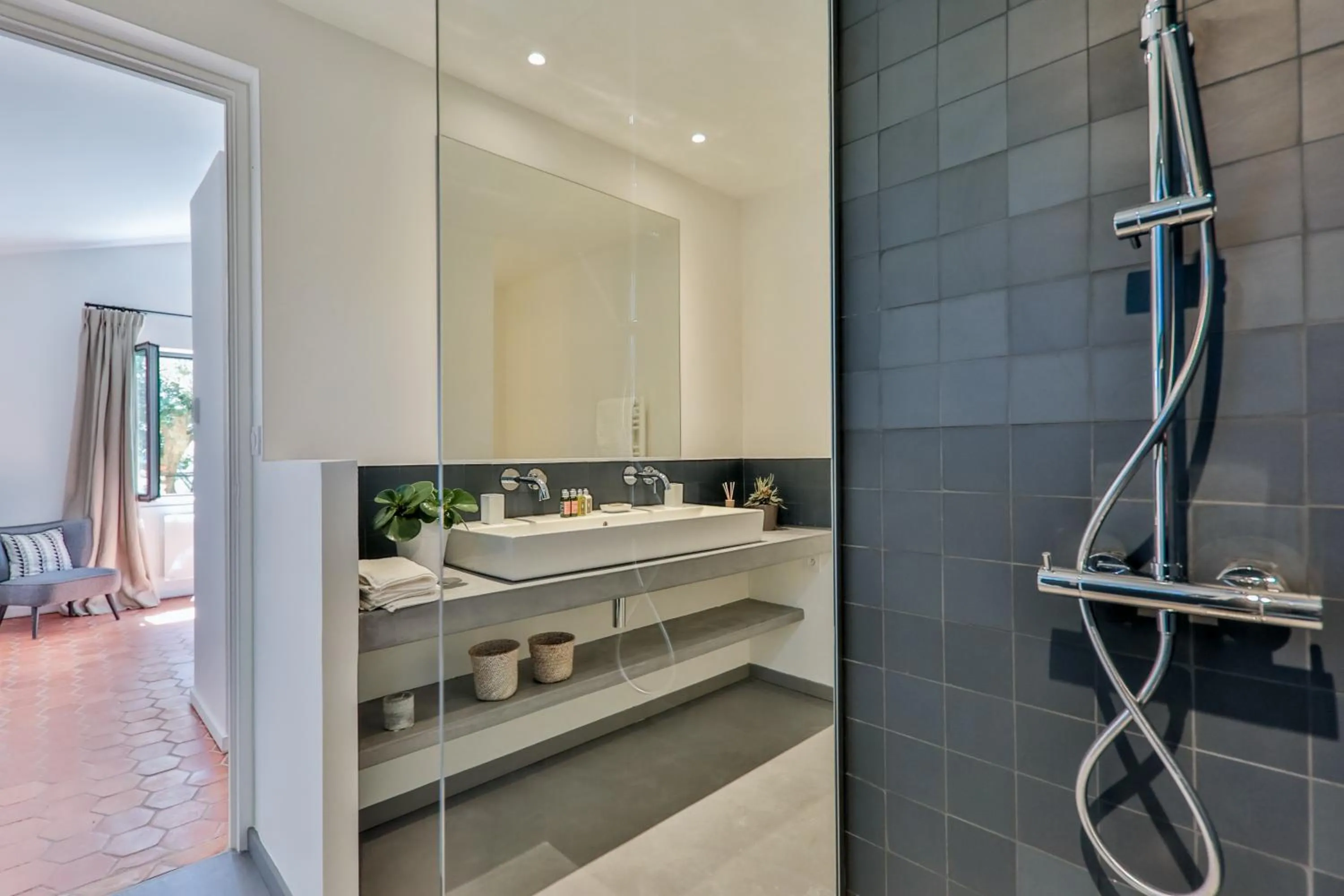 Shower in Domaine Monte Verdi