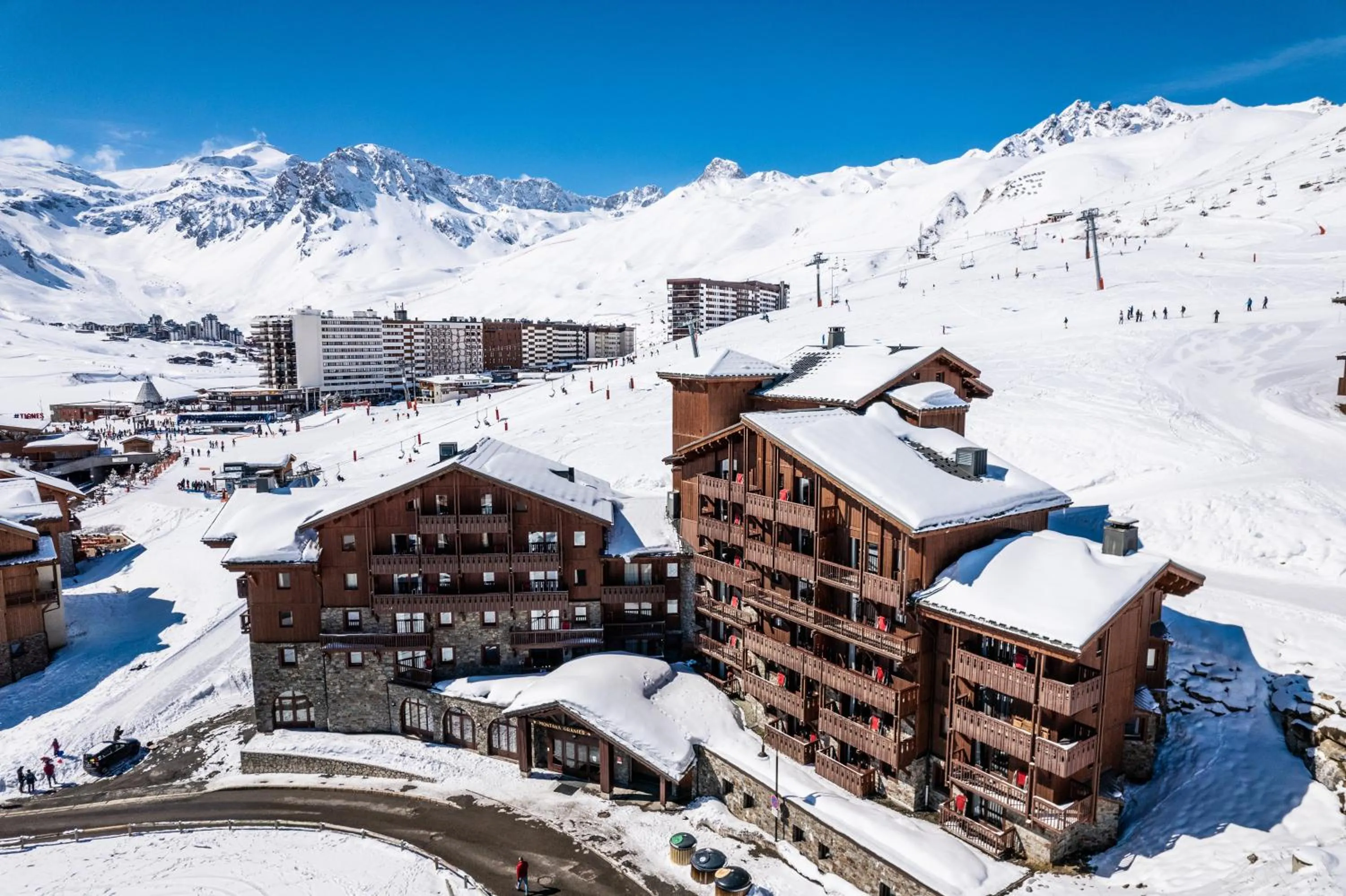 Property building in Résidences Village Montana by Les Etincelles