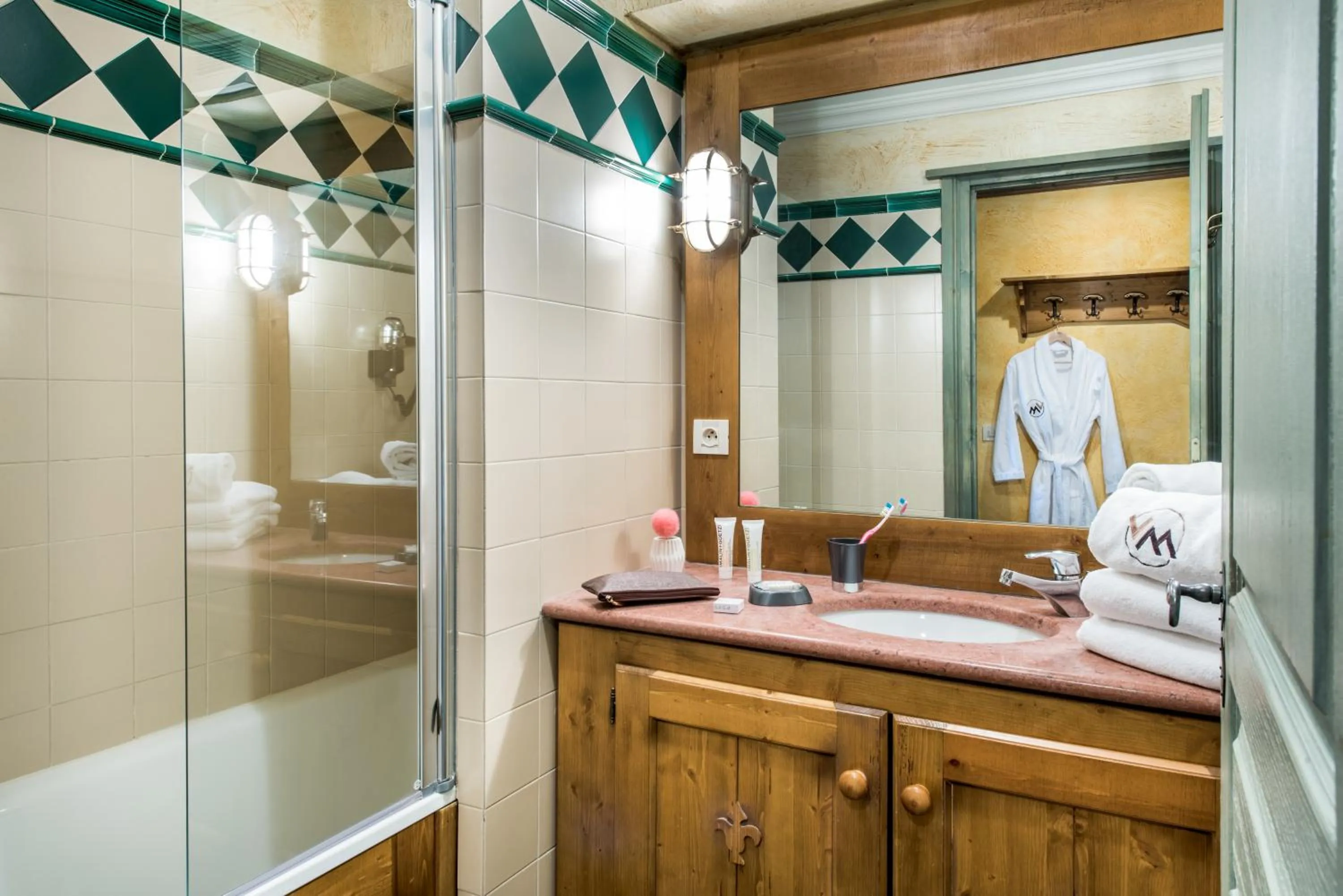 Bathroom in Résidences Village Montana by Les Etincelles