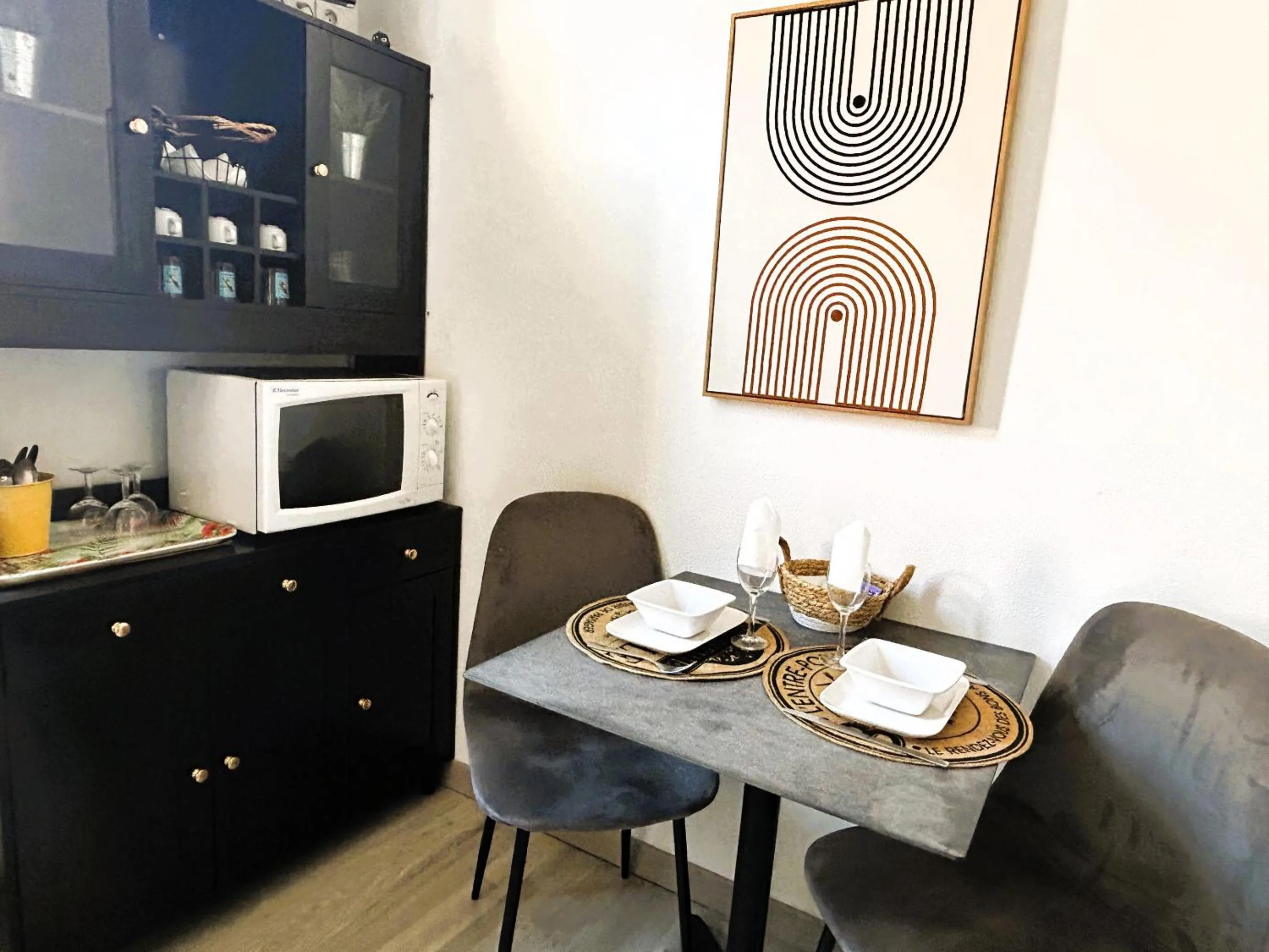 Kitchen or kitchenette in Gabrielle hôtel