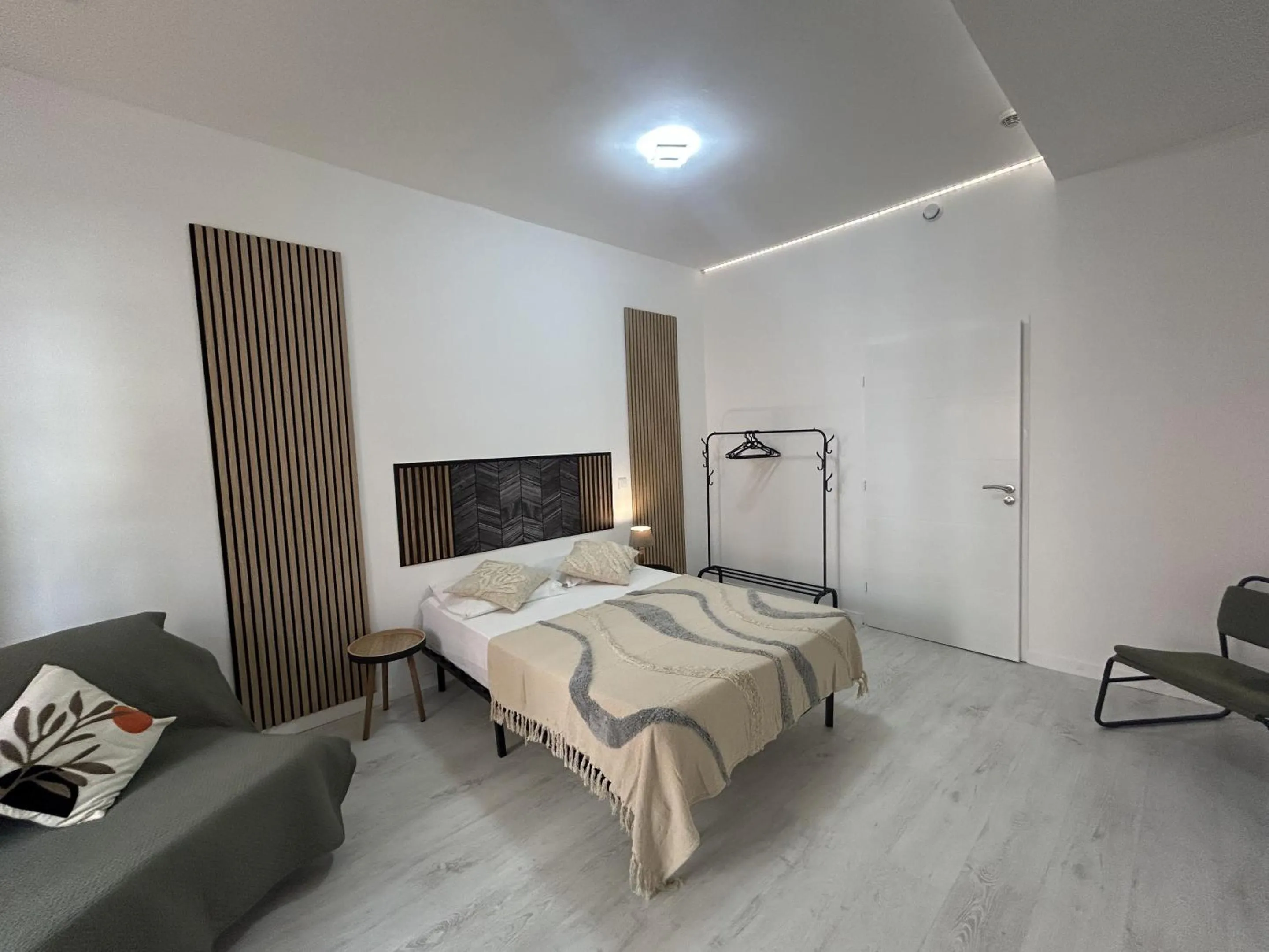 Bedroom, Bed in Gabrielle hôtel