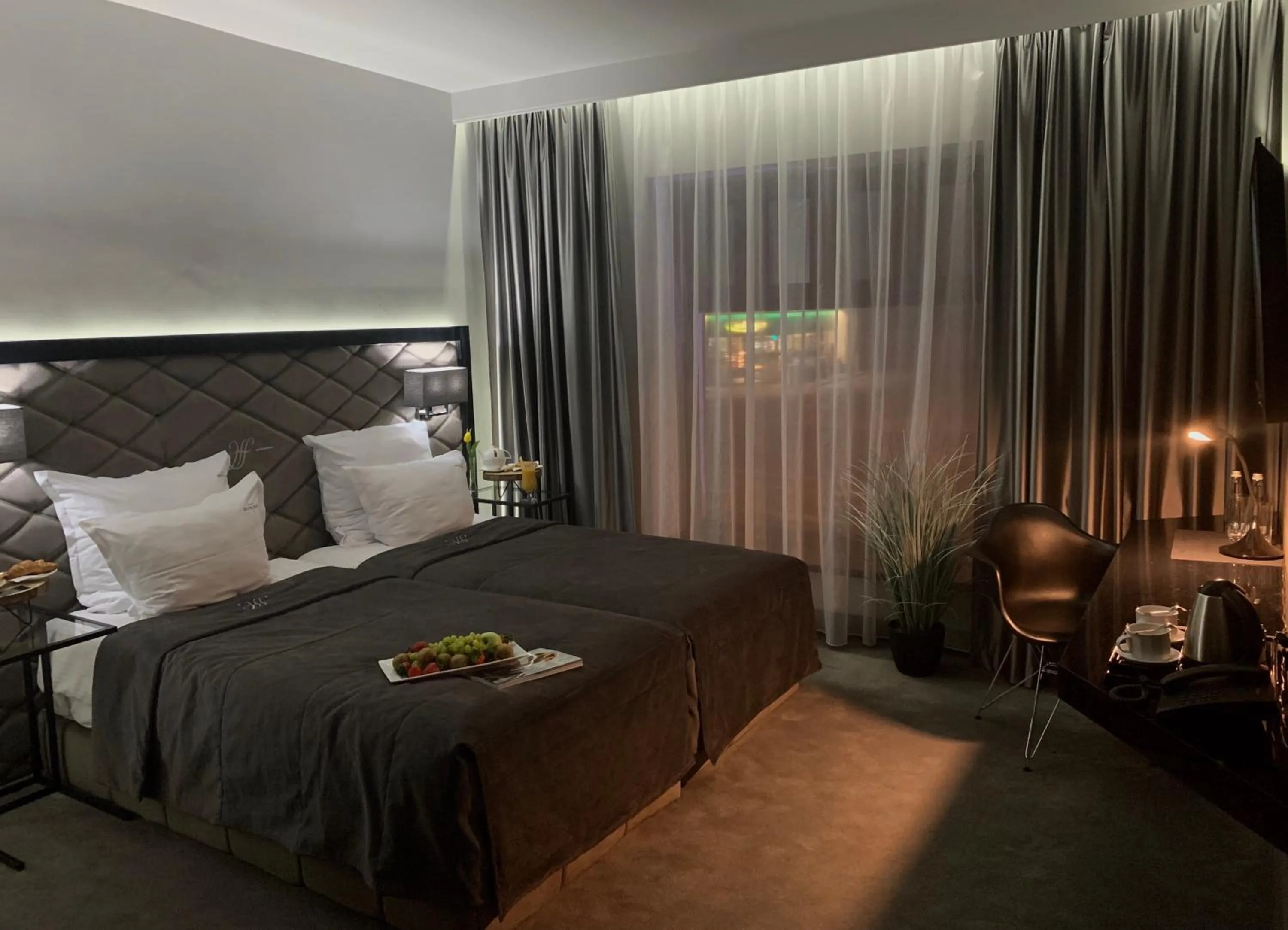 TV and multimedia, Bed in Hotel Fado