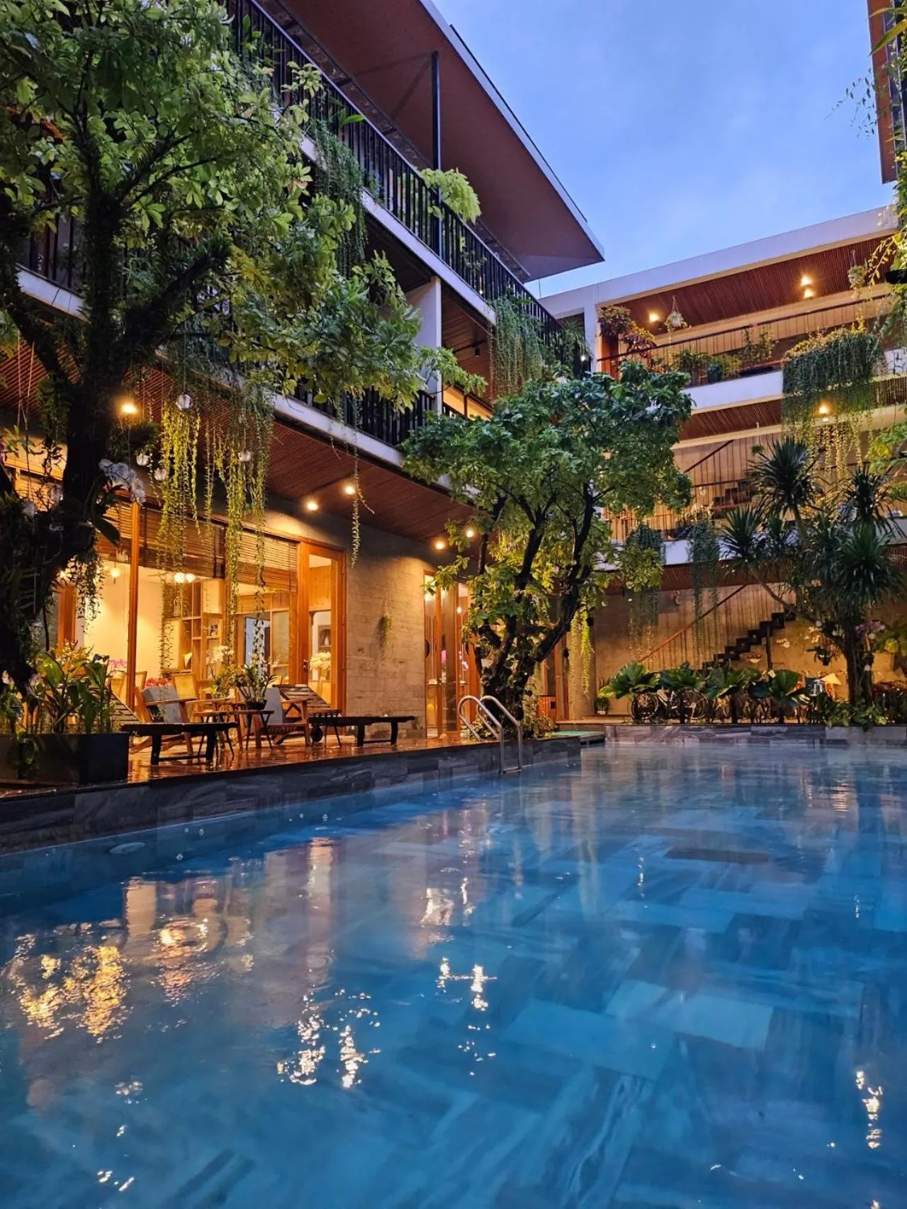 Tam House Villa Hotel