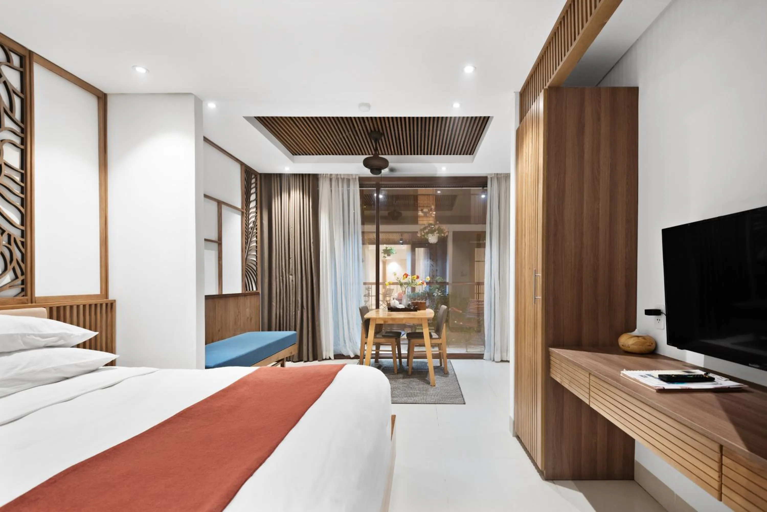 Bed in Tam House Villa Hotel