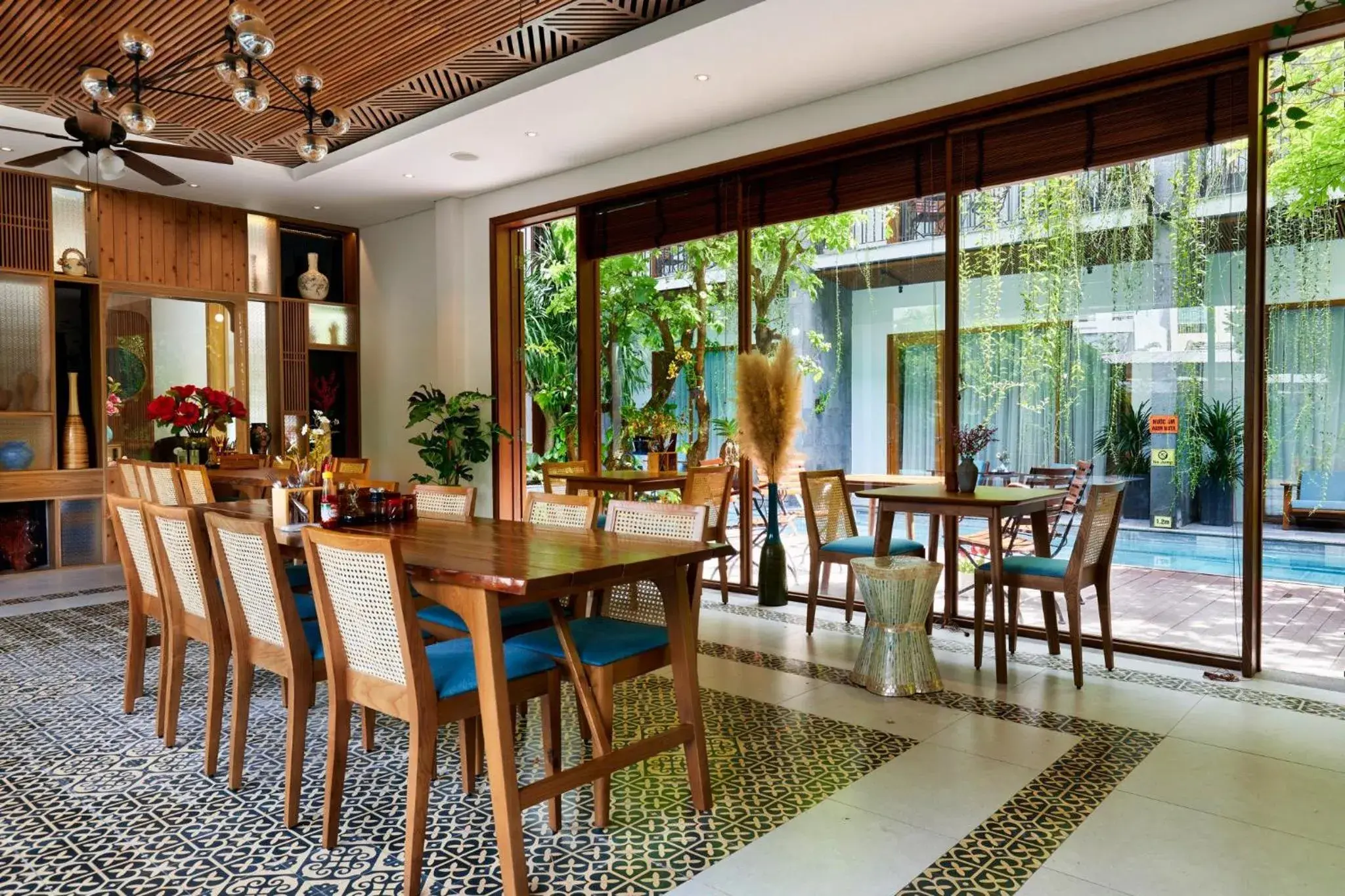 Restaurant/places to eat in Tam House Villa Hotel Restaurant/places to eat in Tam House Villa Hotel