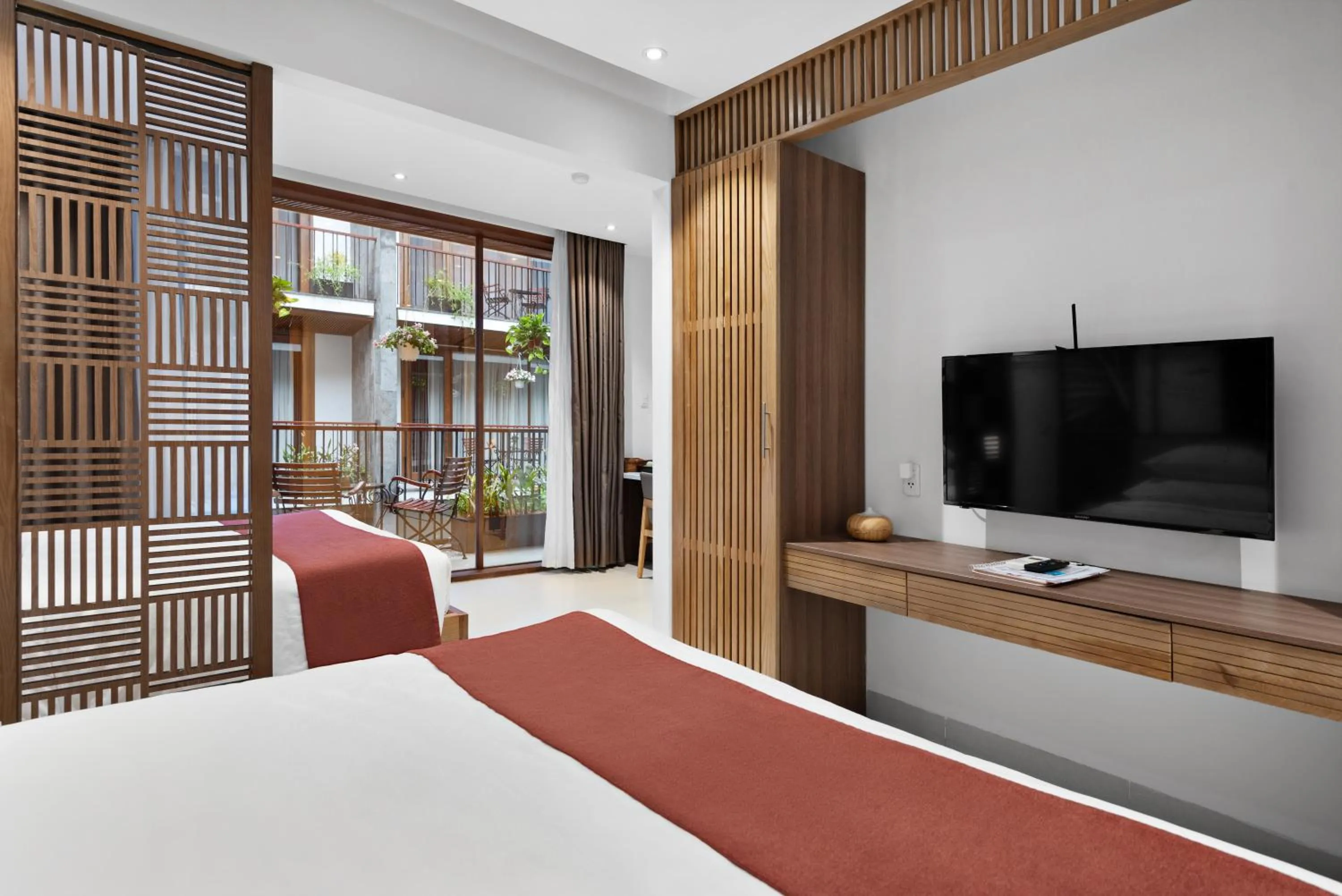 Bed in Tam House Villa Hotel