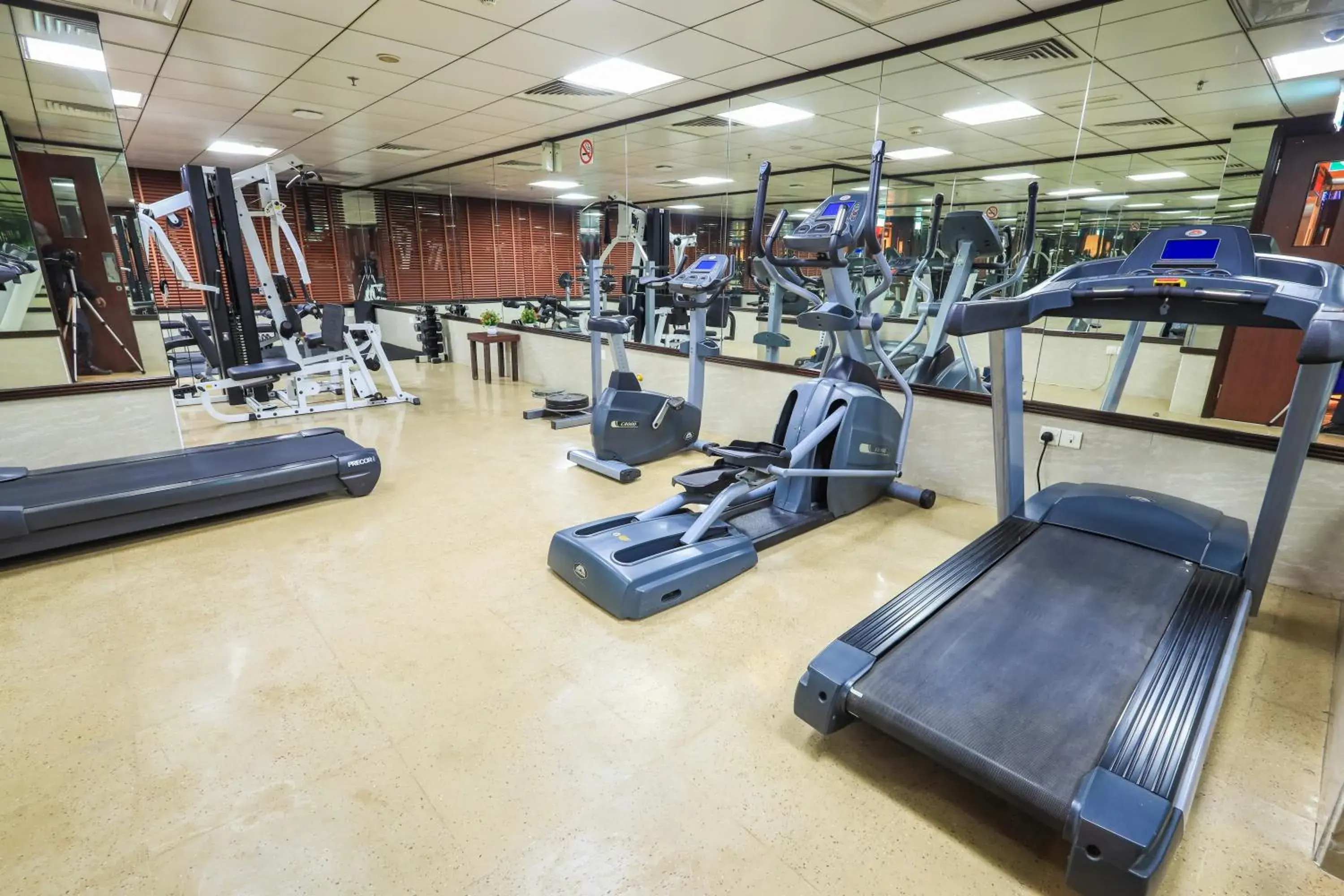 Fitness centre/facilities in Fortune Grand Hotel Fitness centre/facilities in Fortune Grand Hotel