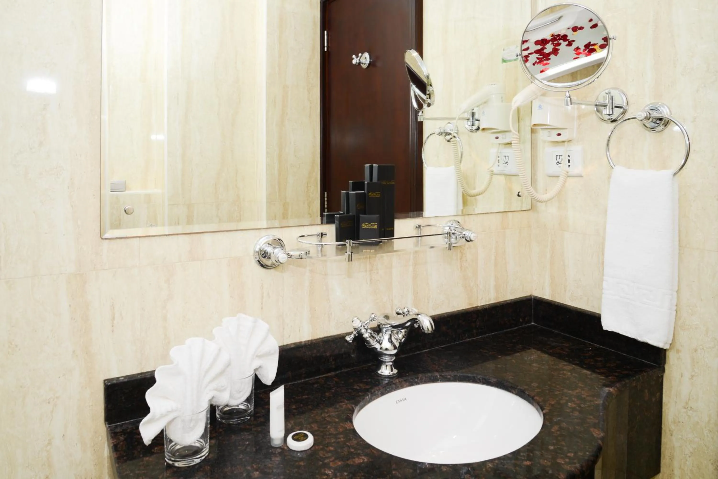 Bathroom in Fortune Grand Hotel