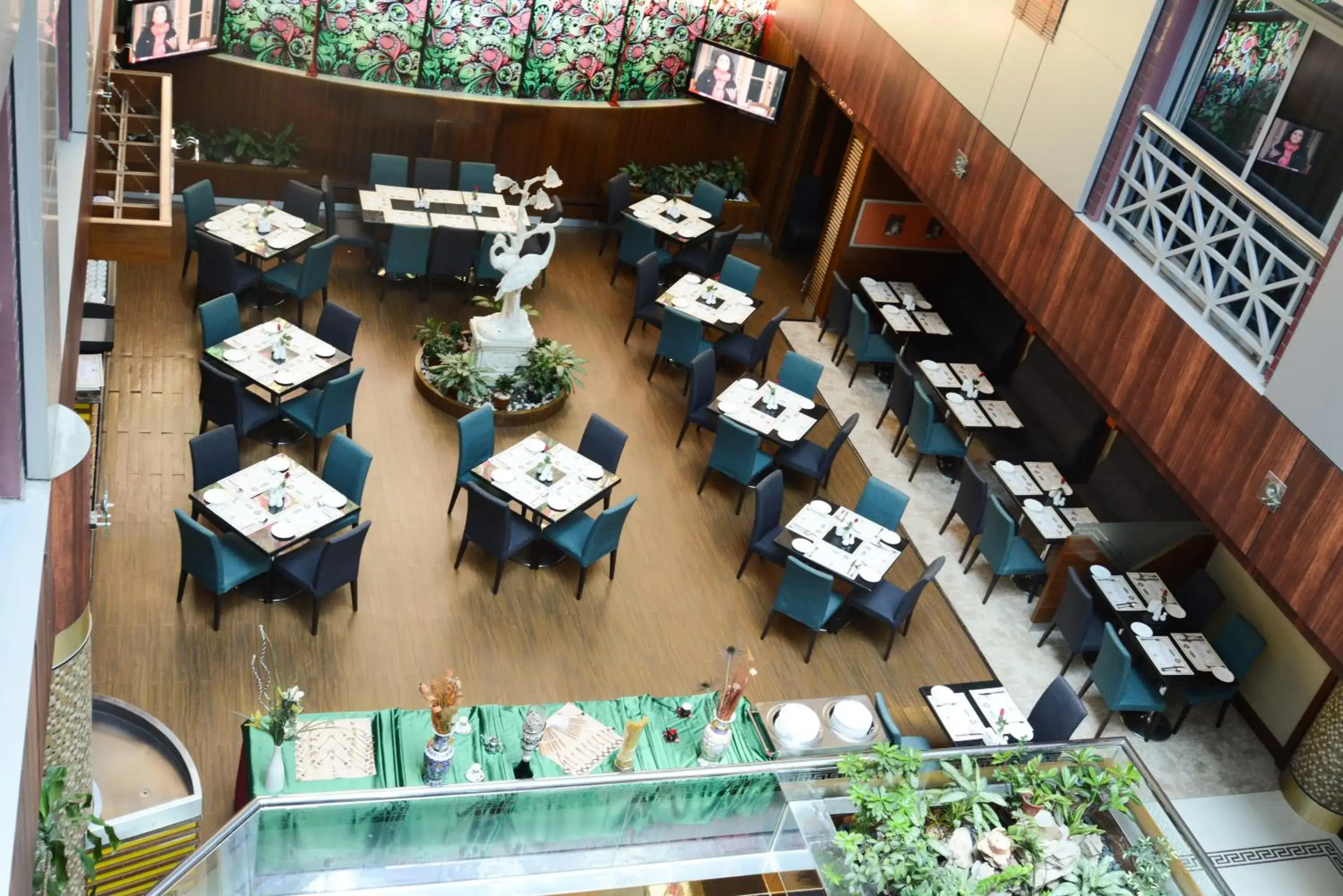 Restaurant/places to eat in Fortune Grand Hotel Restaurant/places to eat in Fortune Grand Hotel