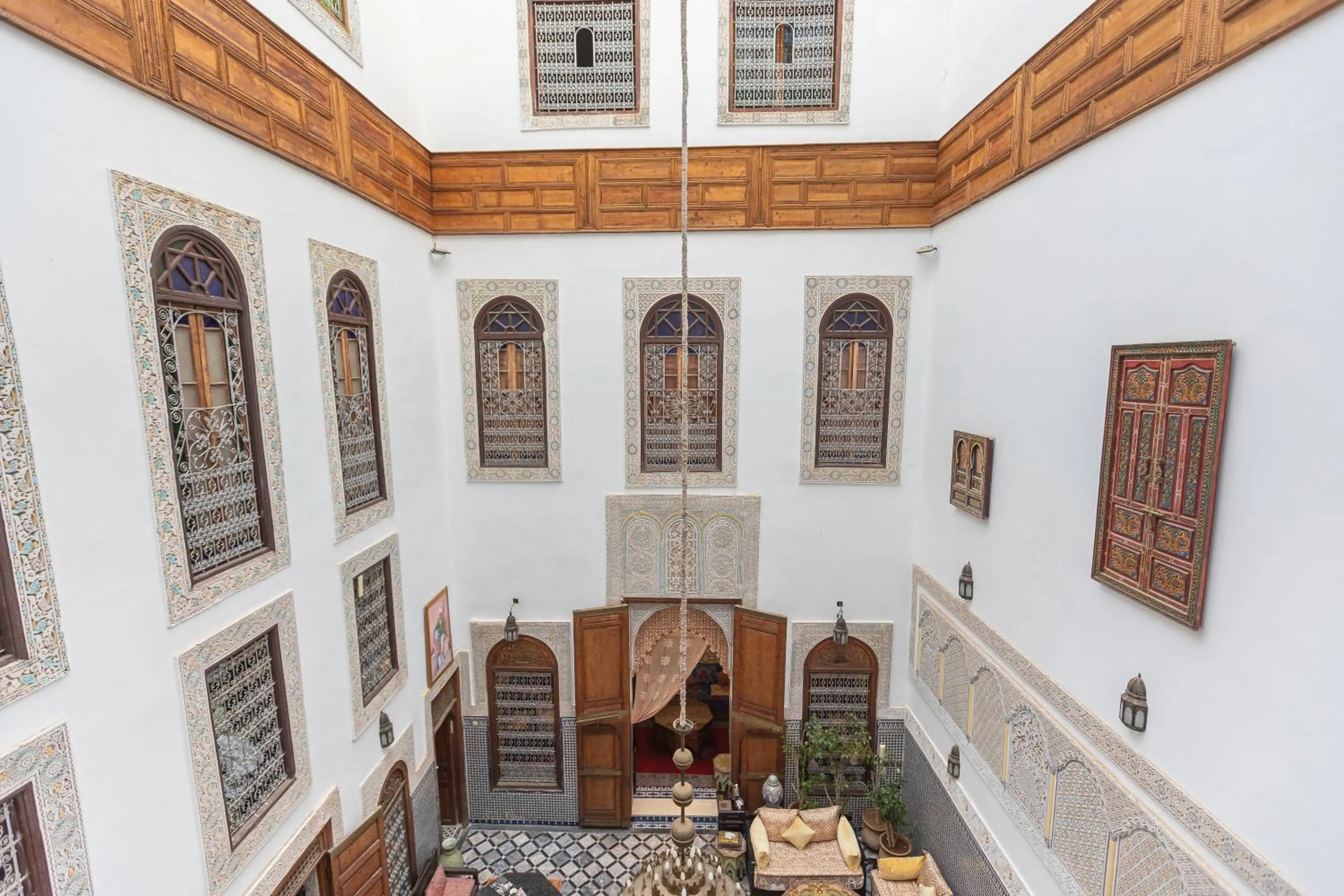 Property building in Riad Ghita