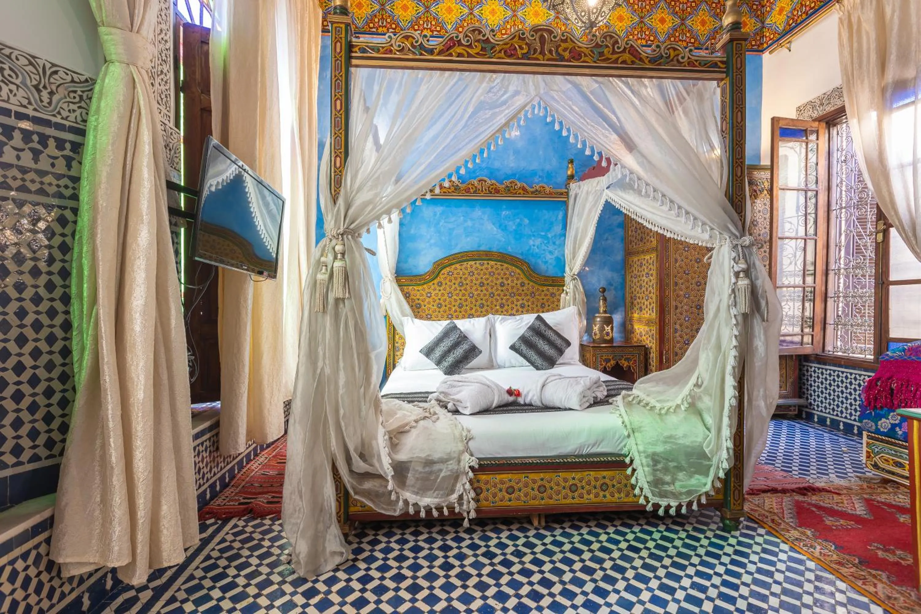 Photo of the whole room, Bed in Riad Ghita