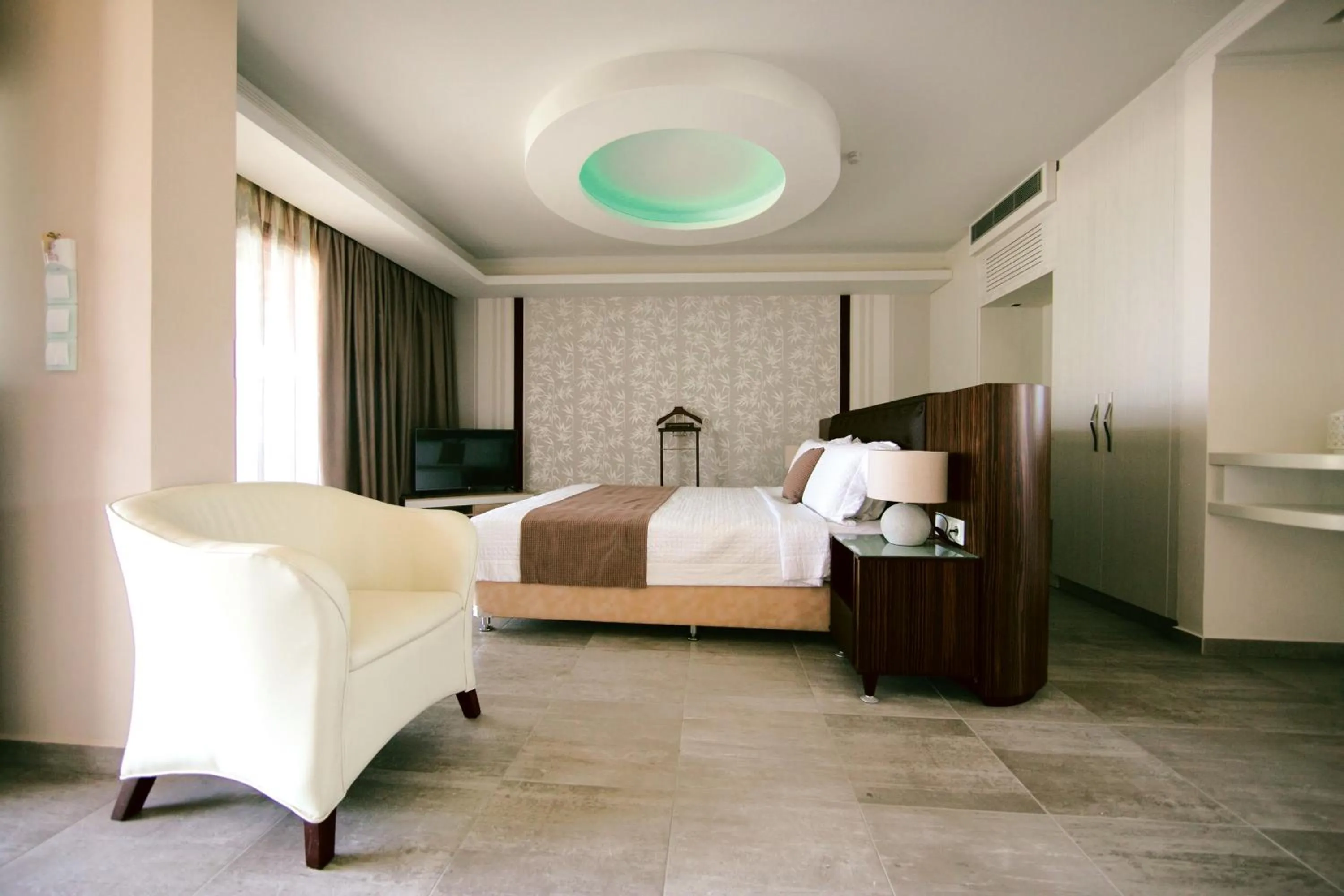 Bed in Atlantis Hotel