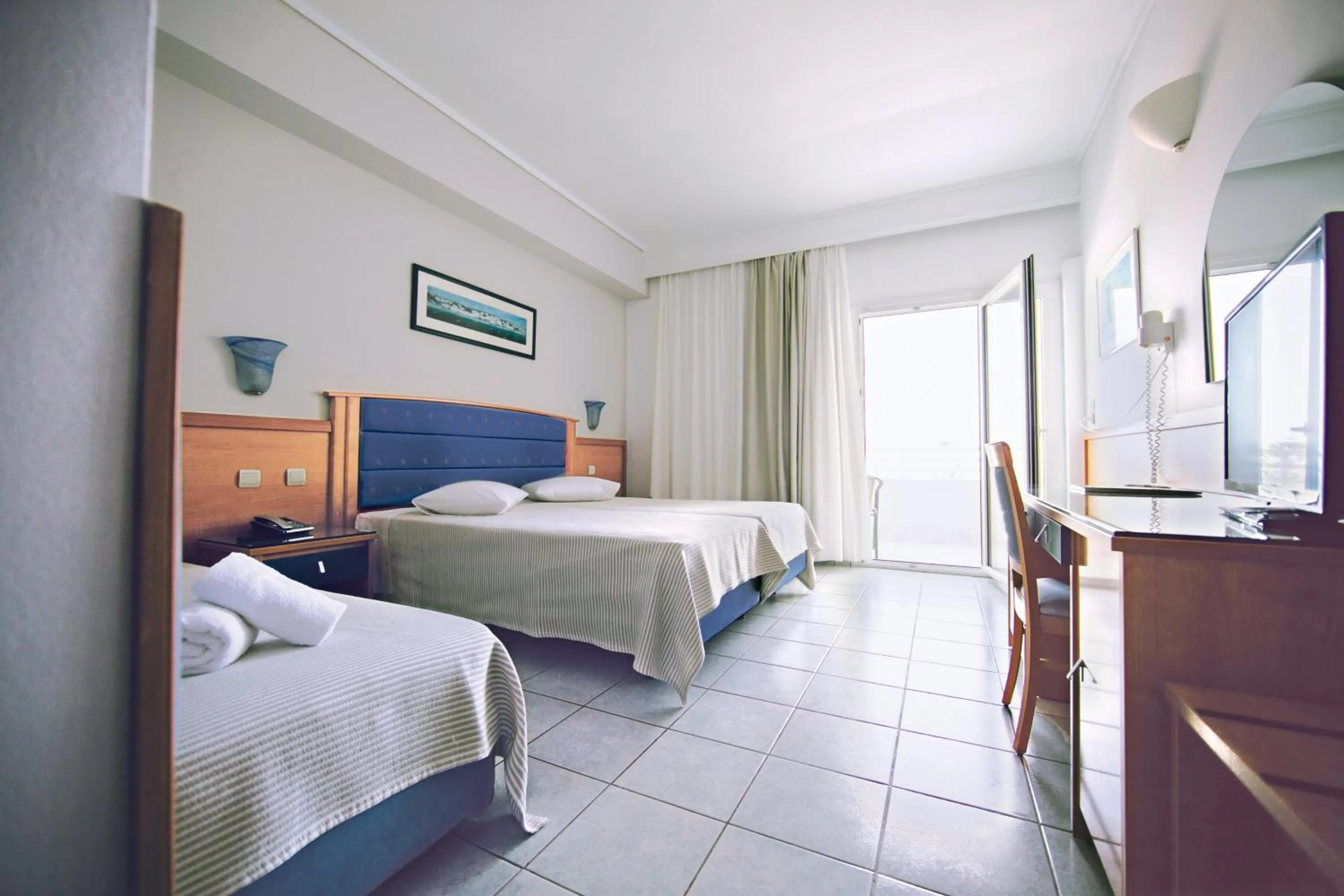 Bed in Atlantis Hotel