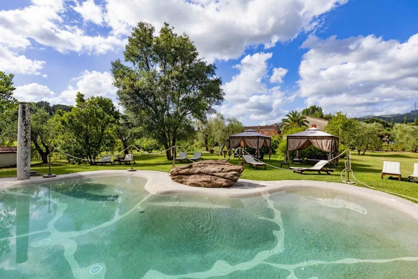 Garden in Resort La Ghiaia