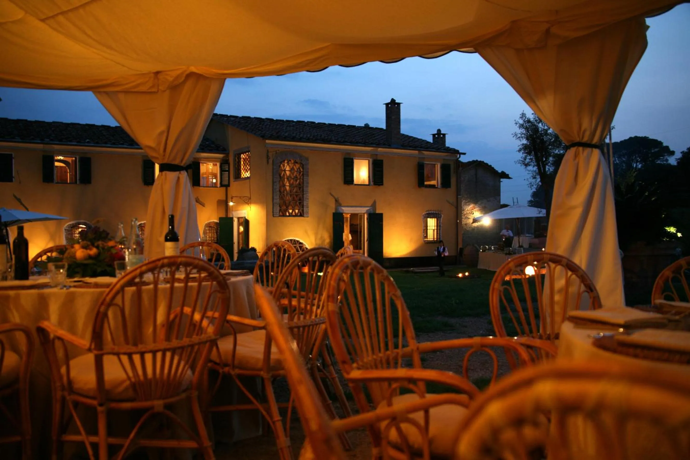 Restaurant/places to eat in Resort La Ghiaia