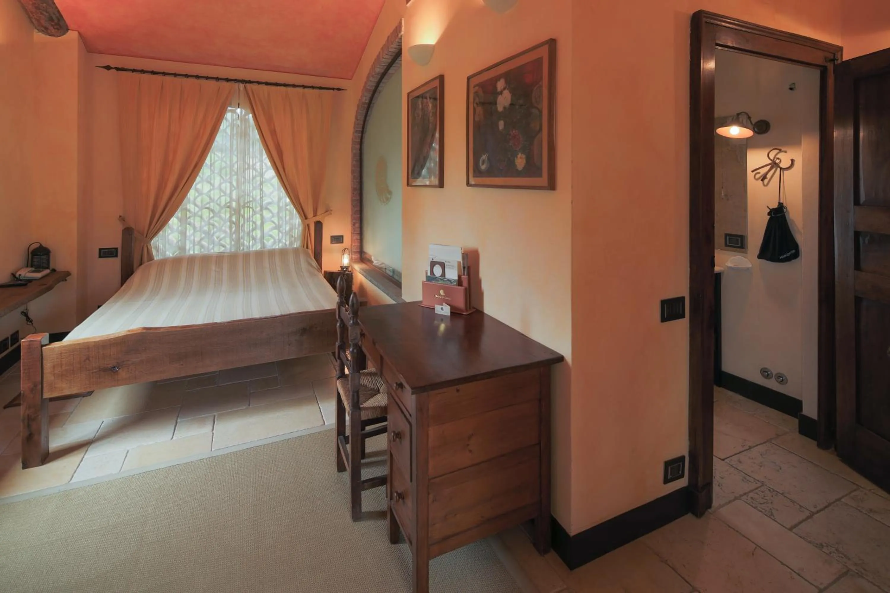 Bed in Resort La Ghiaia