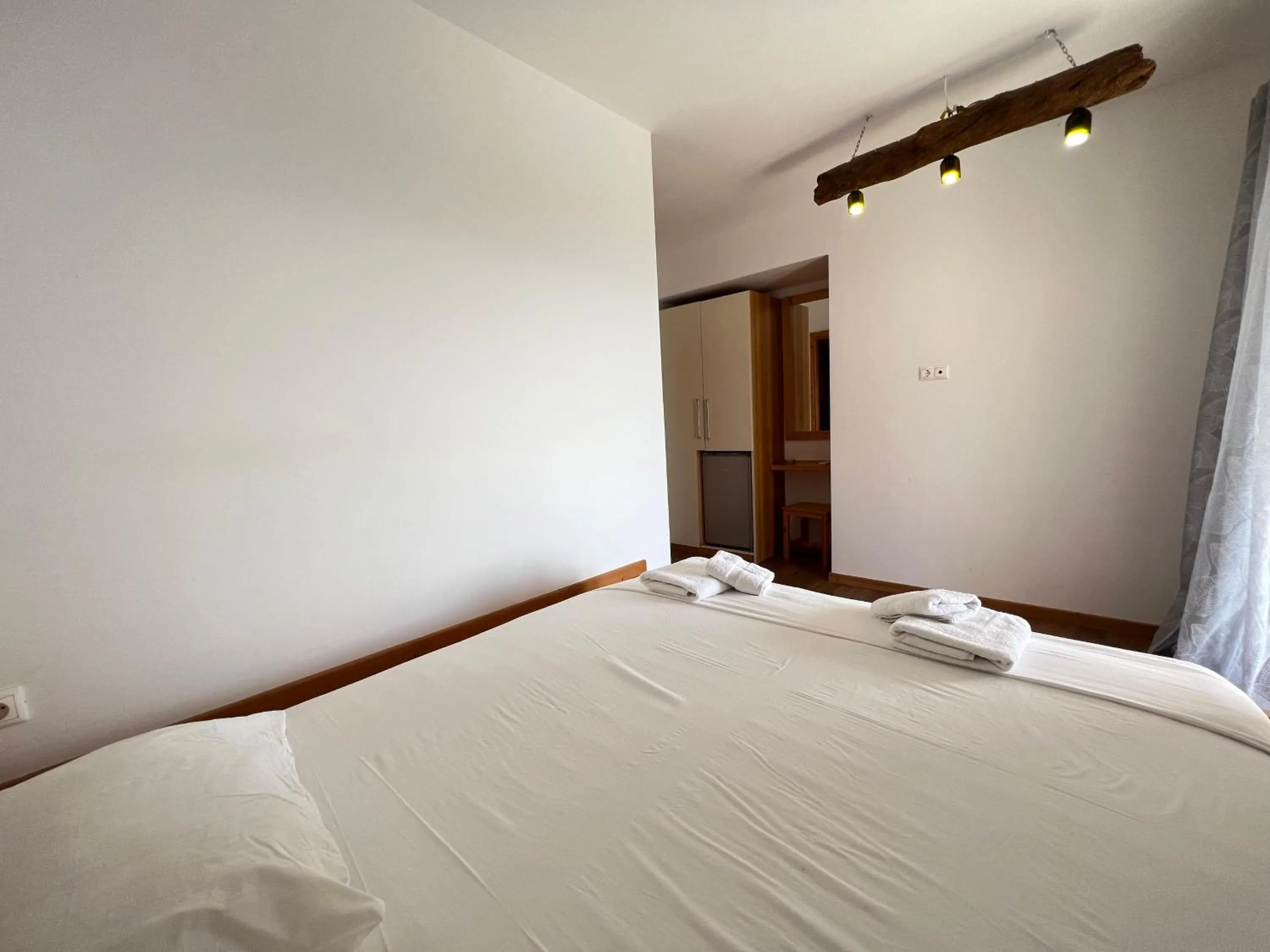 Bed in Argileos
