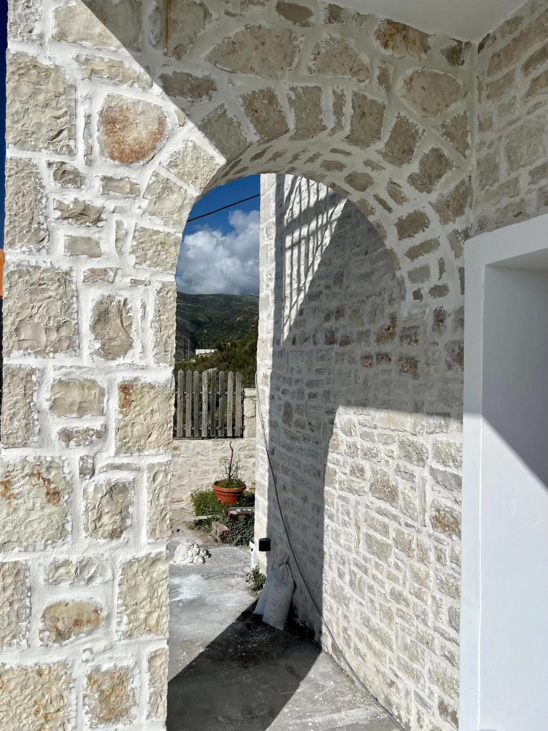 Patio in Argileos