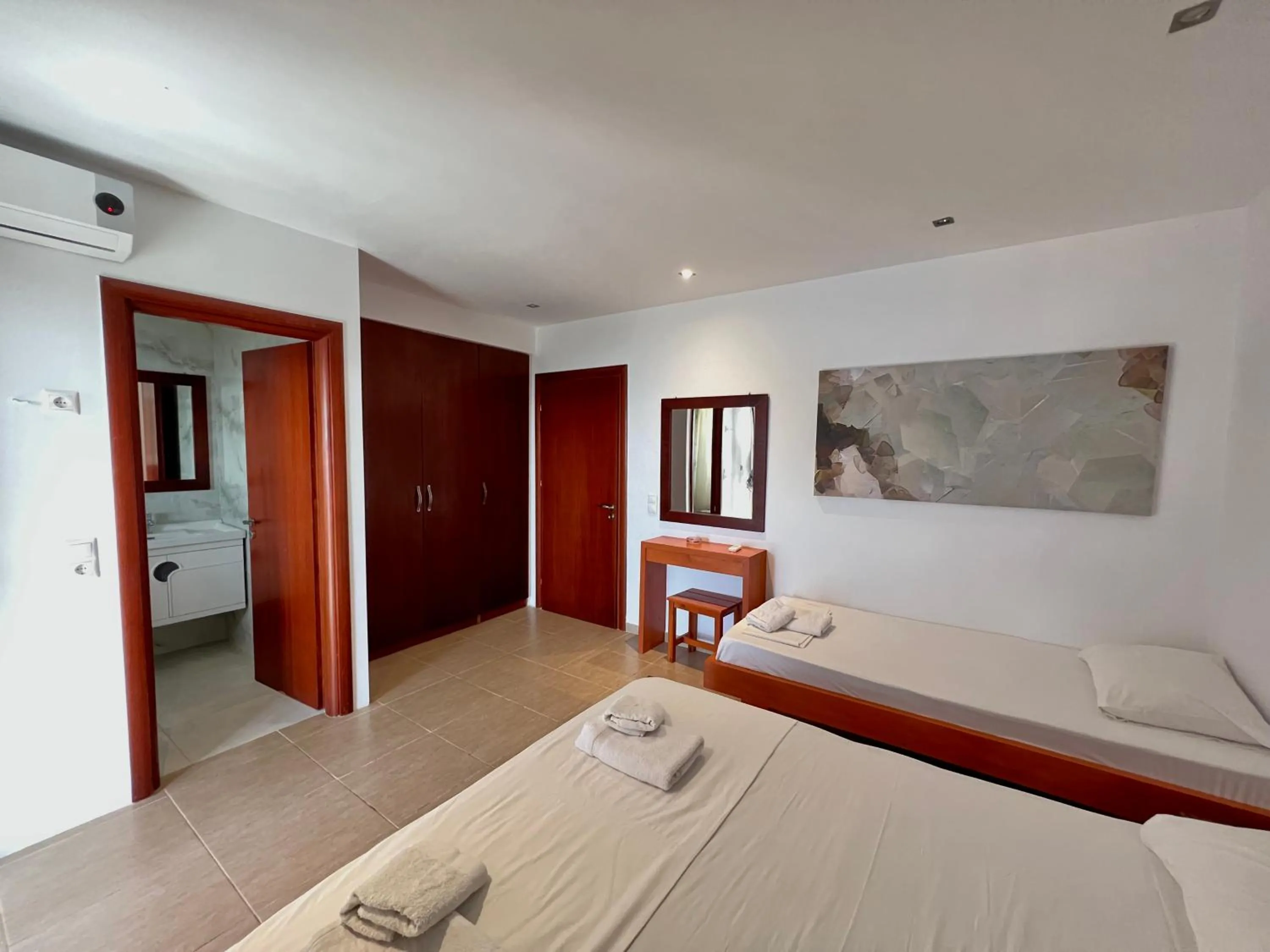 Bed in Argileos