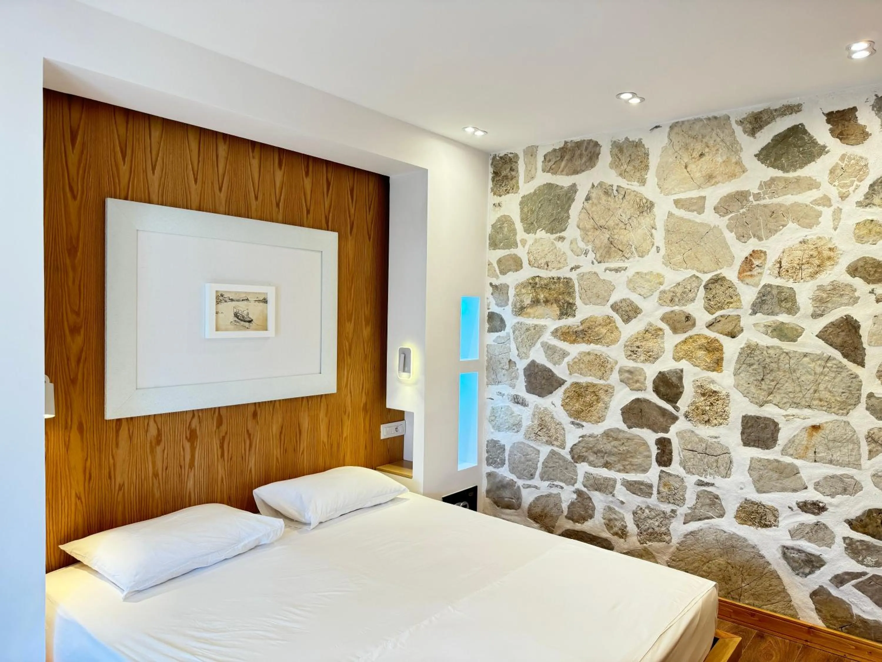 Bed in Argileos
