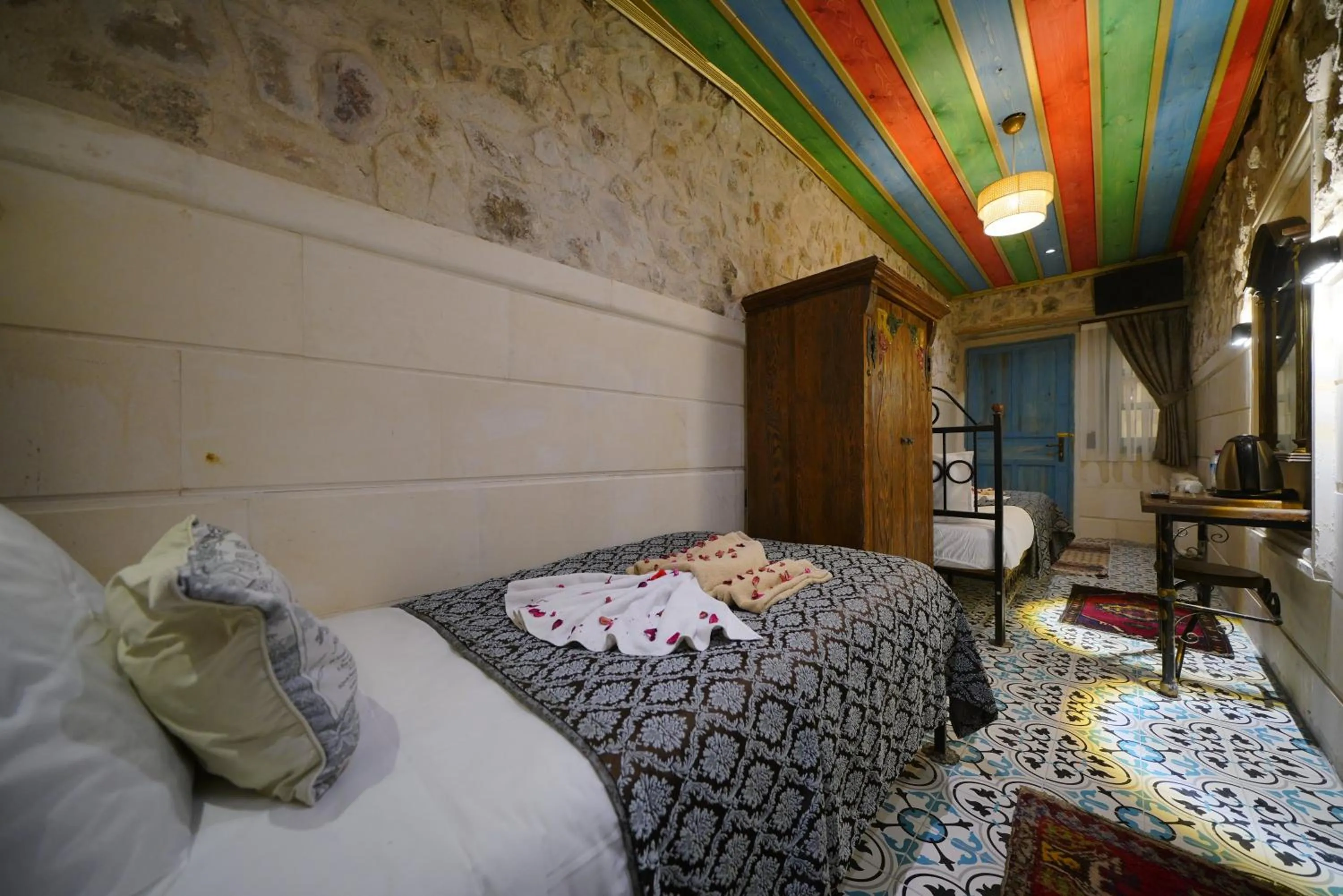 Bed in Mirzade Konak Hotel