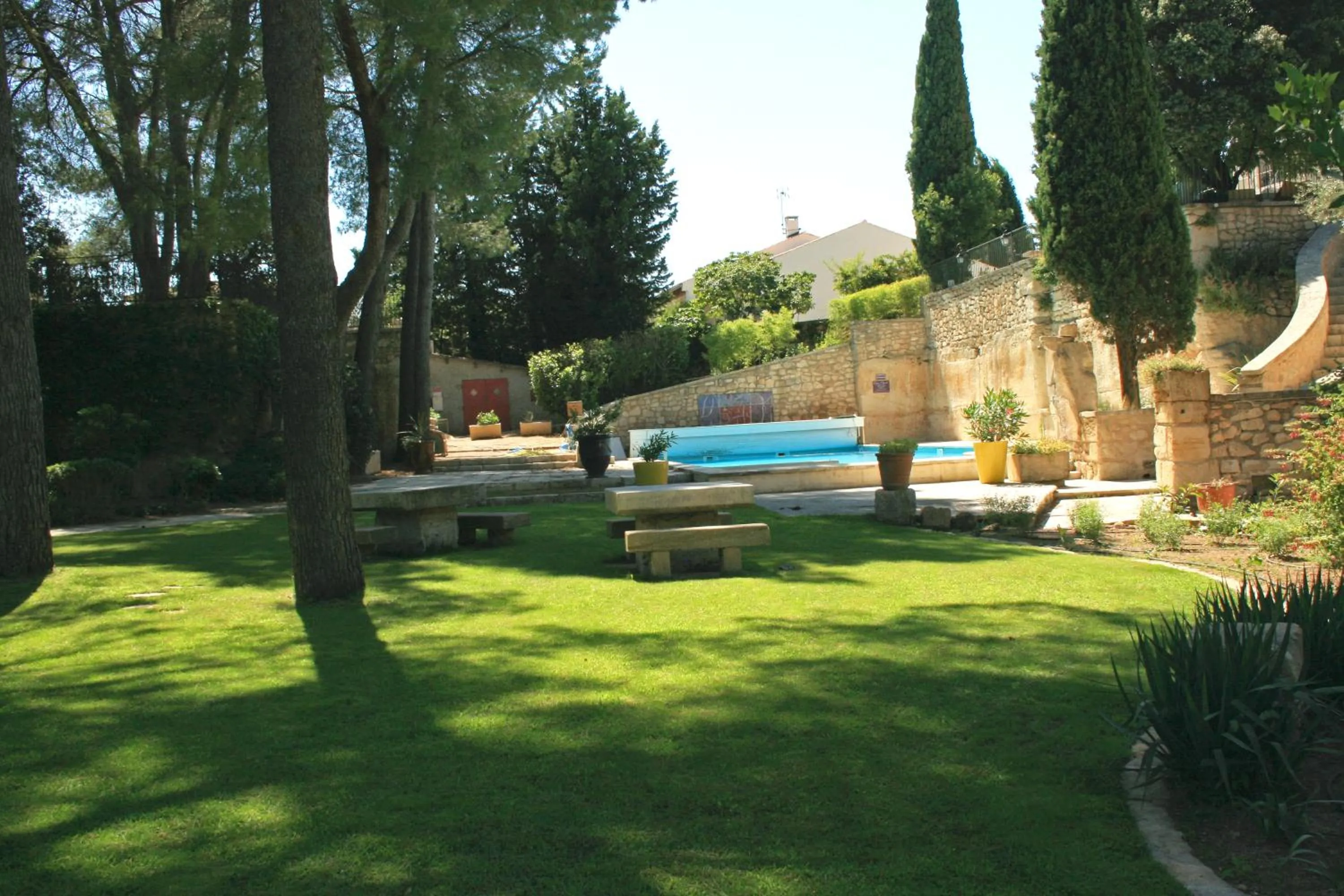 Property building in Hôtel Belesso