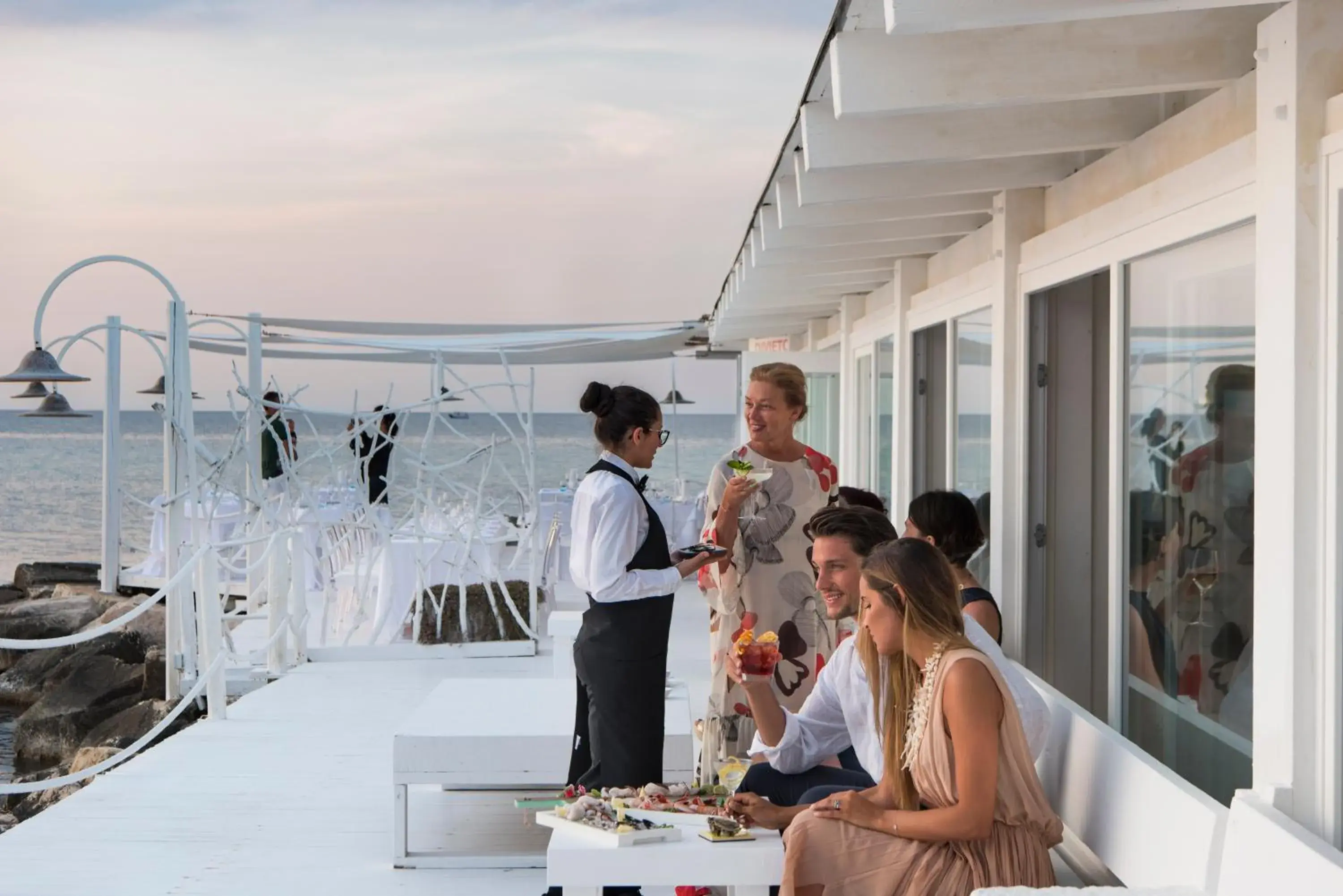 Property building in La Peschiera Property building in La Peschiera