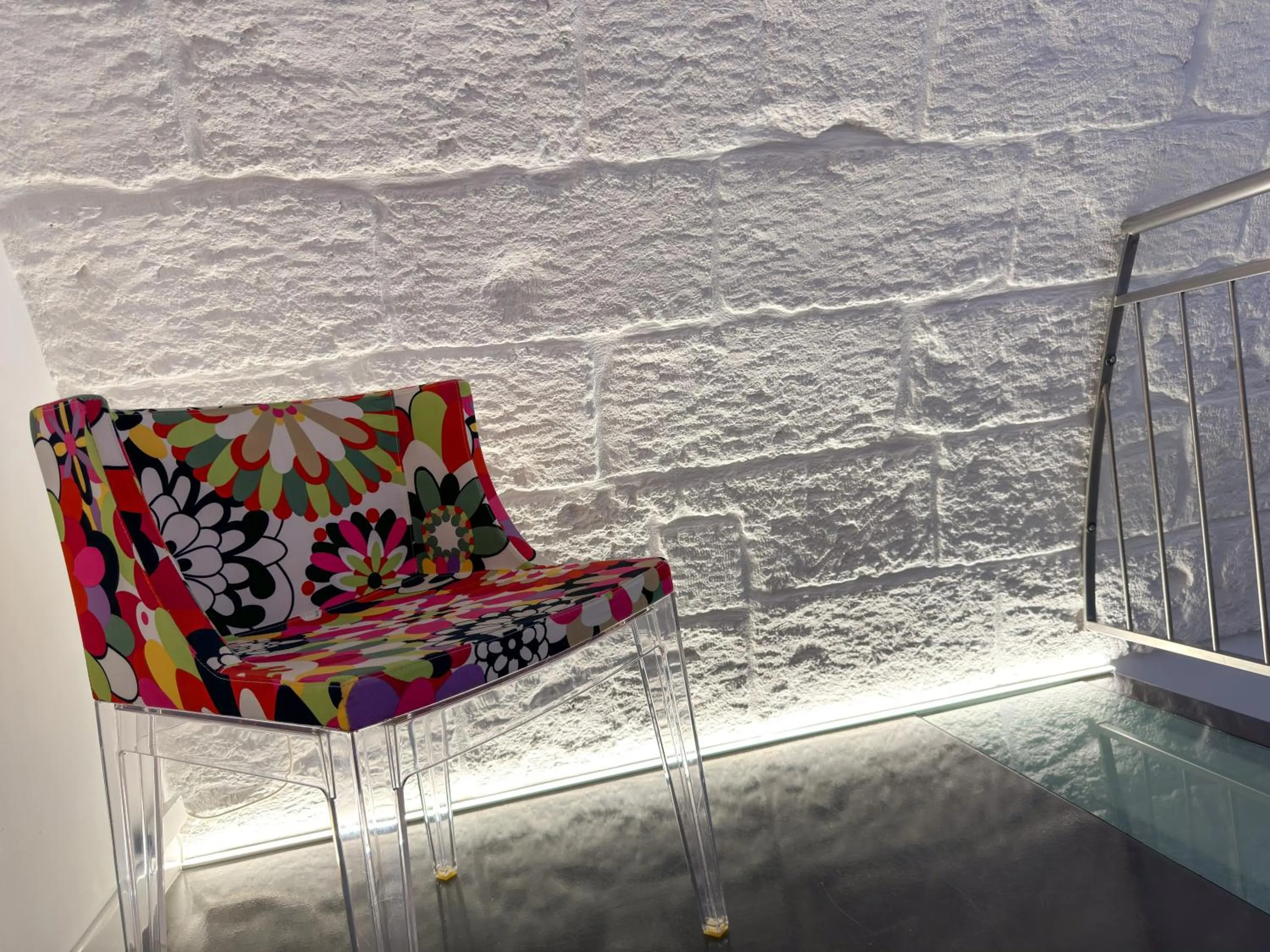 Decorative detail in Vingt Sept