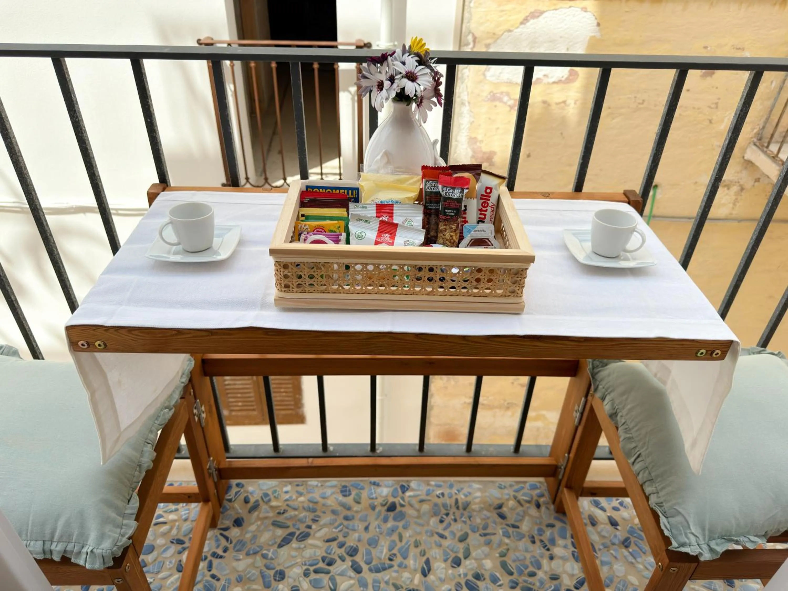 Coffee/tea facilities in Vingt Sept