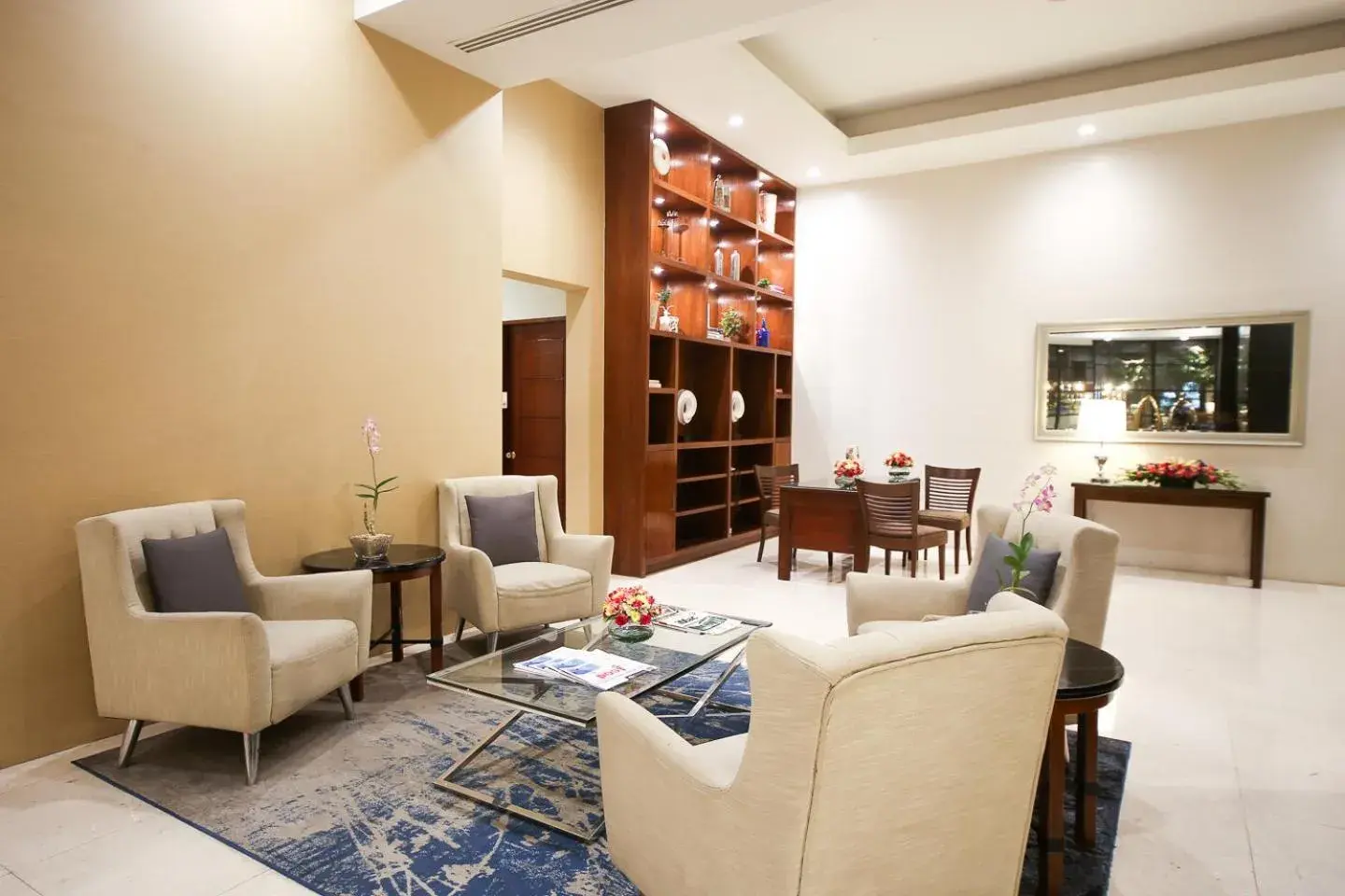 Lobby or reception in Infinity Tower Suites Lobby or reception in Infinity Tower Suites