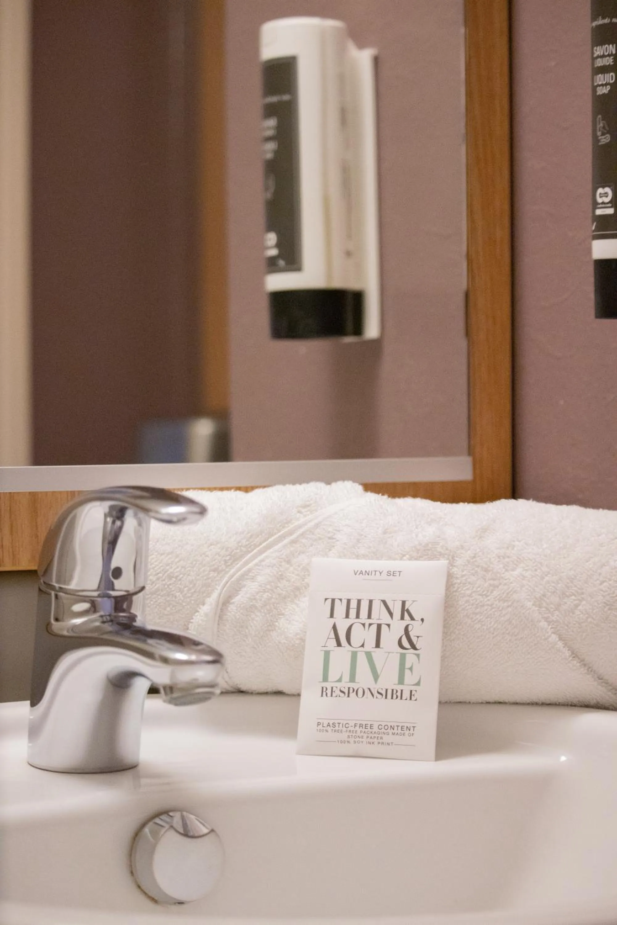 Bathroom in B&B HOTEL Le Puy-en-Velay