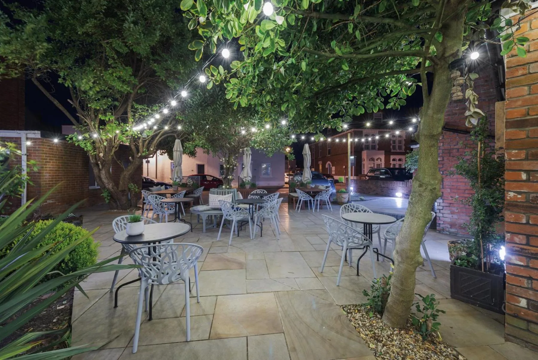 Property building in Somerset House Boutique Hotel and Restaurant