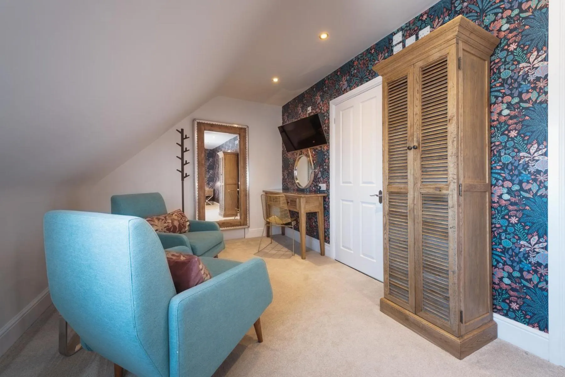 Seating area in Somerset House Boutique Hotel and Restaurant