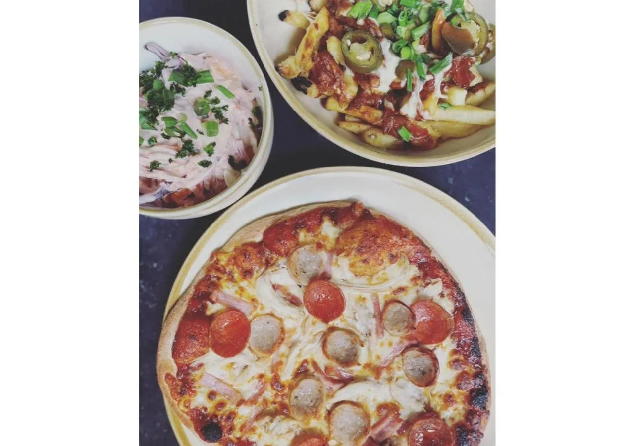 Restaurant/places to eat in Somerset House Boutique Hotel and Restaurant