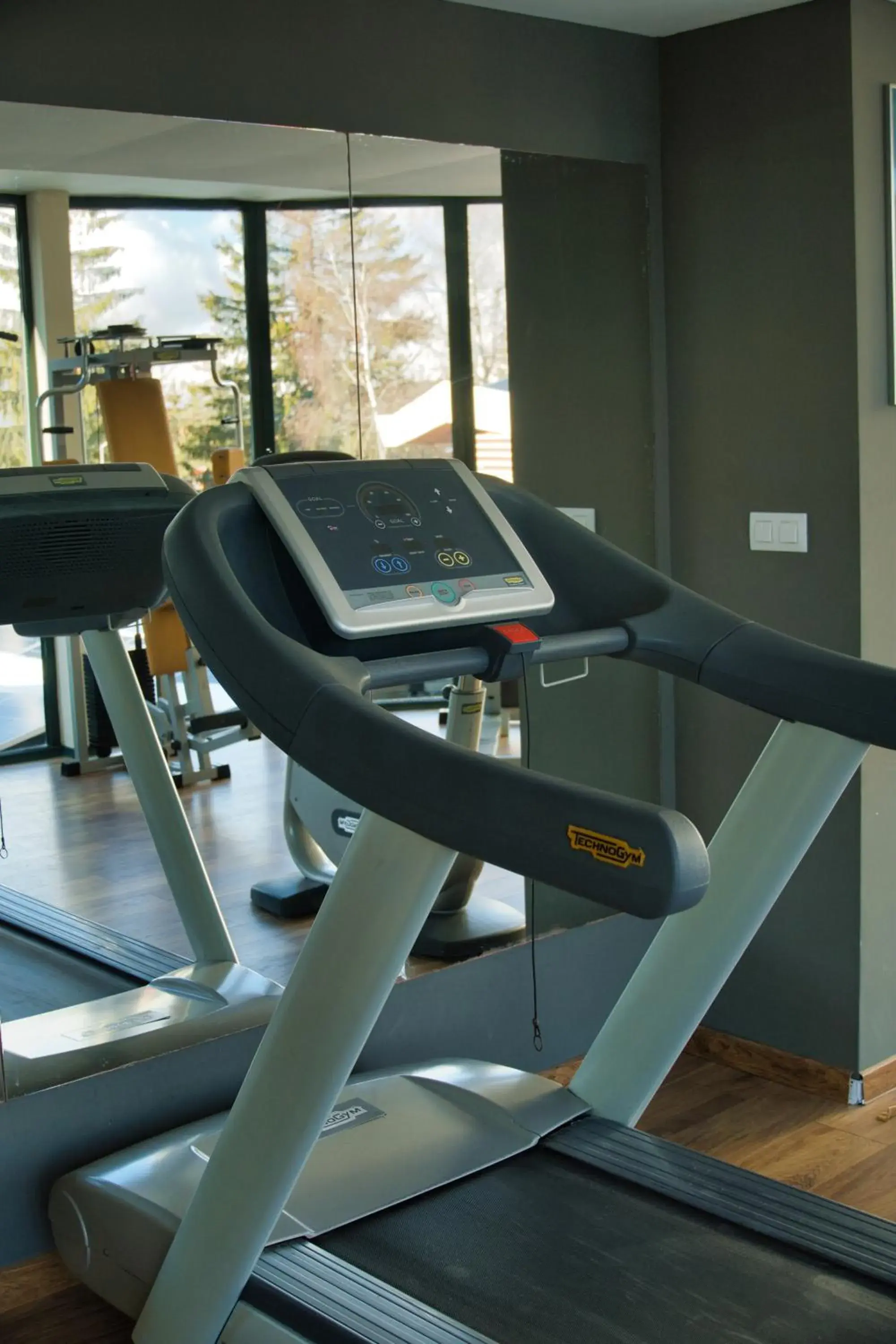 Fitness centre/facilities in Grand Hotel Murgavets Fitness centre/facilities in Grand Hotel Murgavets