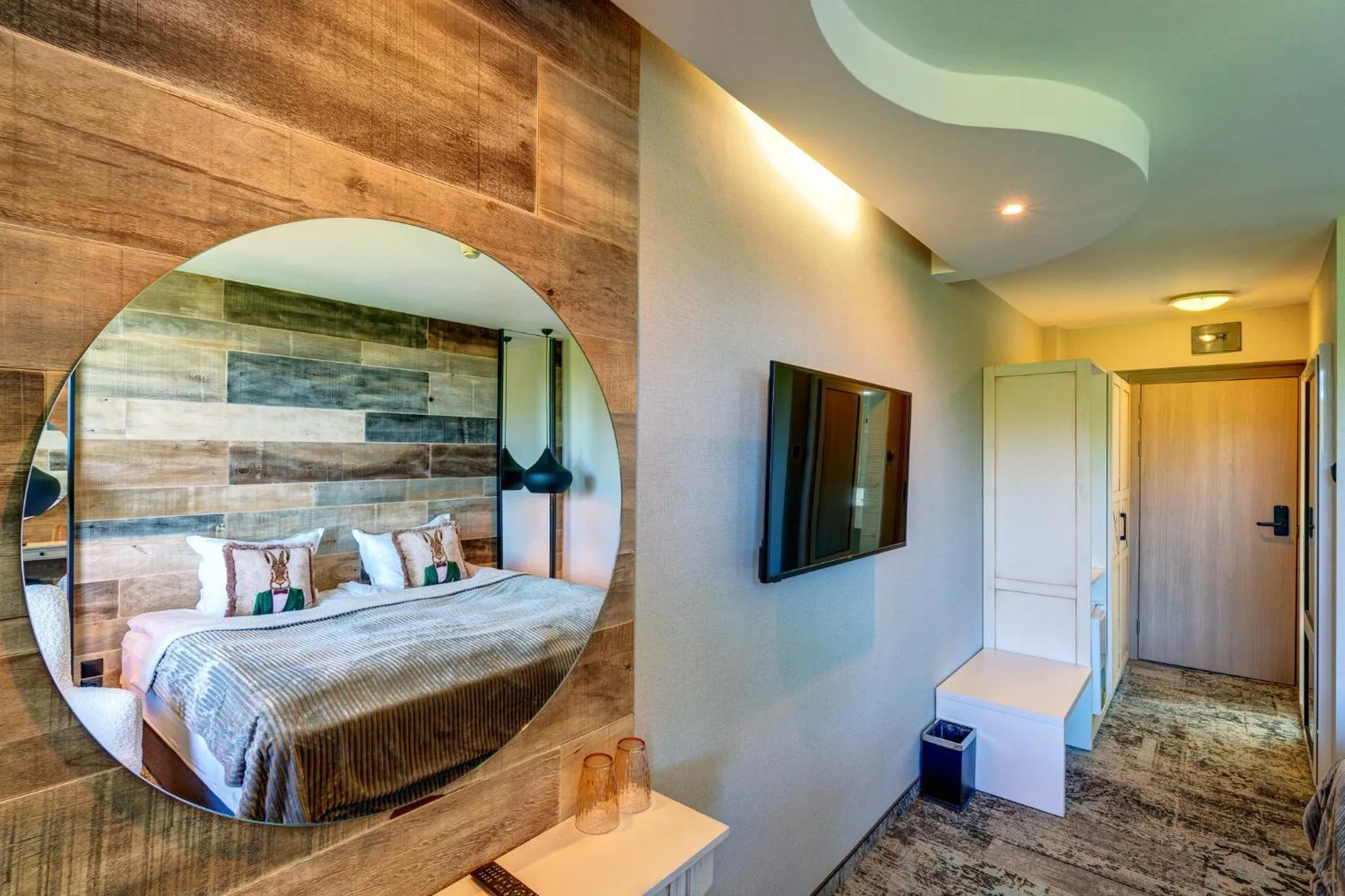 Photo of the whole room, Bed in Grand Hotel Murgavets