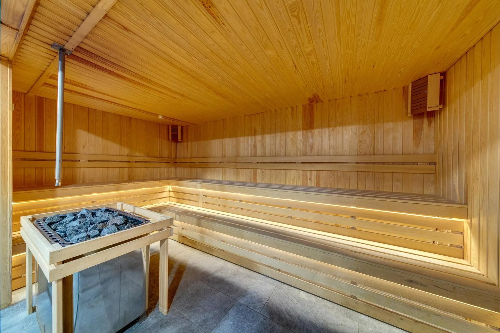 Sauna in Grand Hotel Murgavets