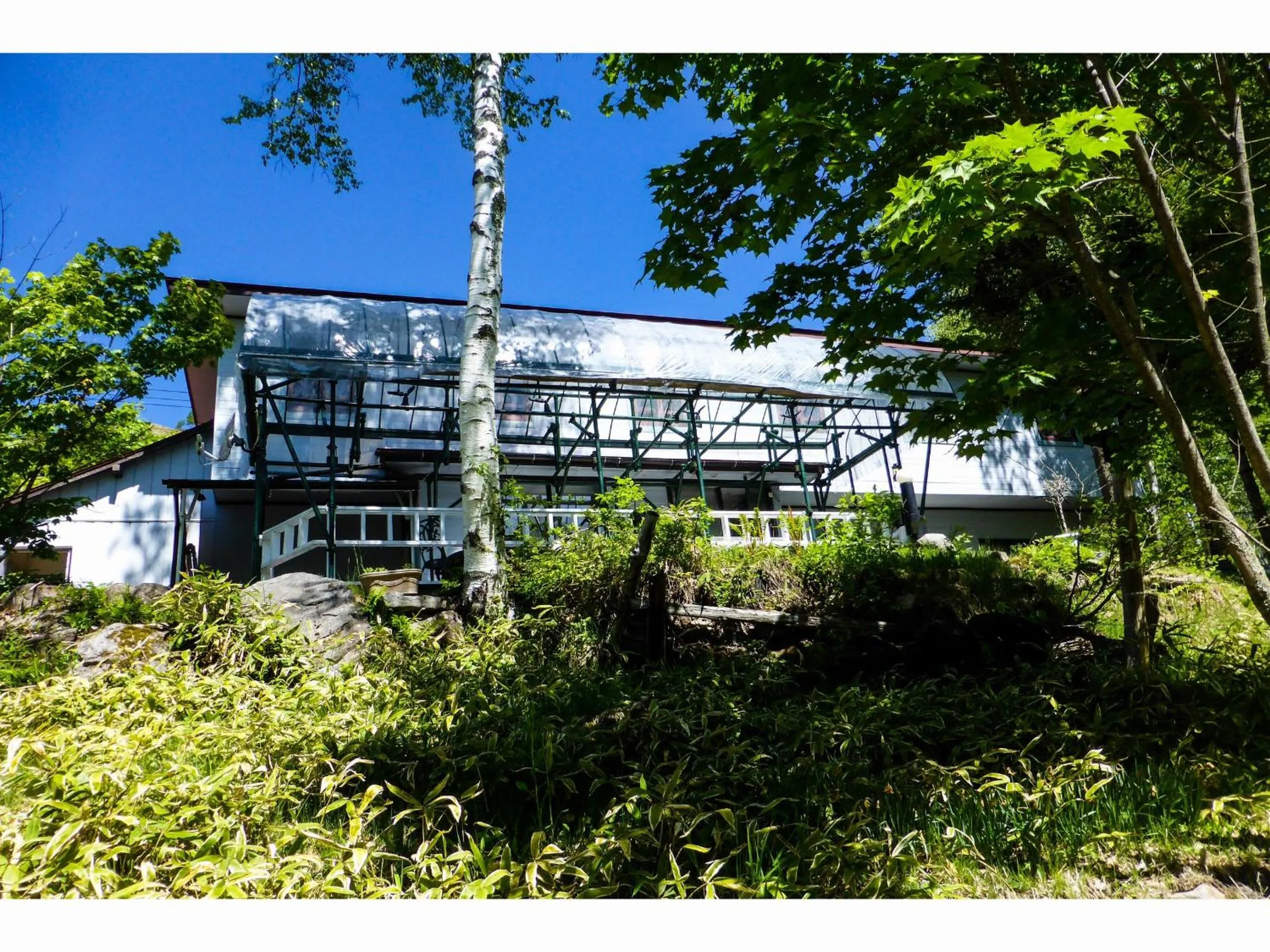 Property building in Kurumayama Kogen Guesthouse Urara