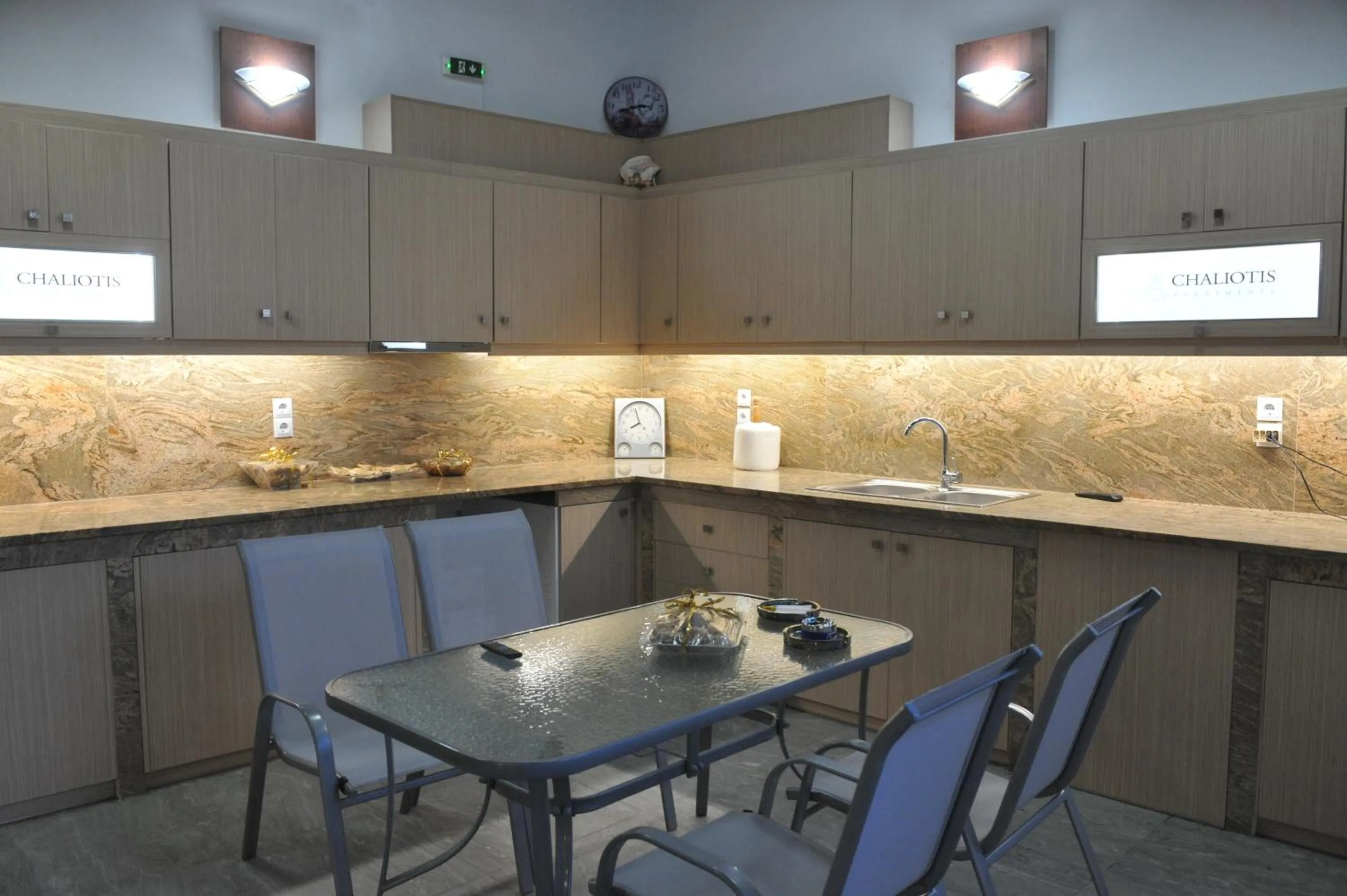 Communal kitchen in Chaliotis Apartments
