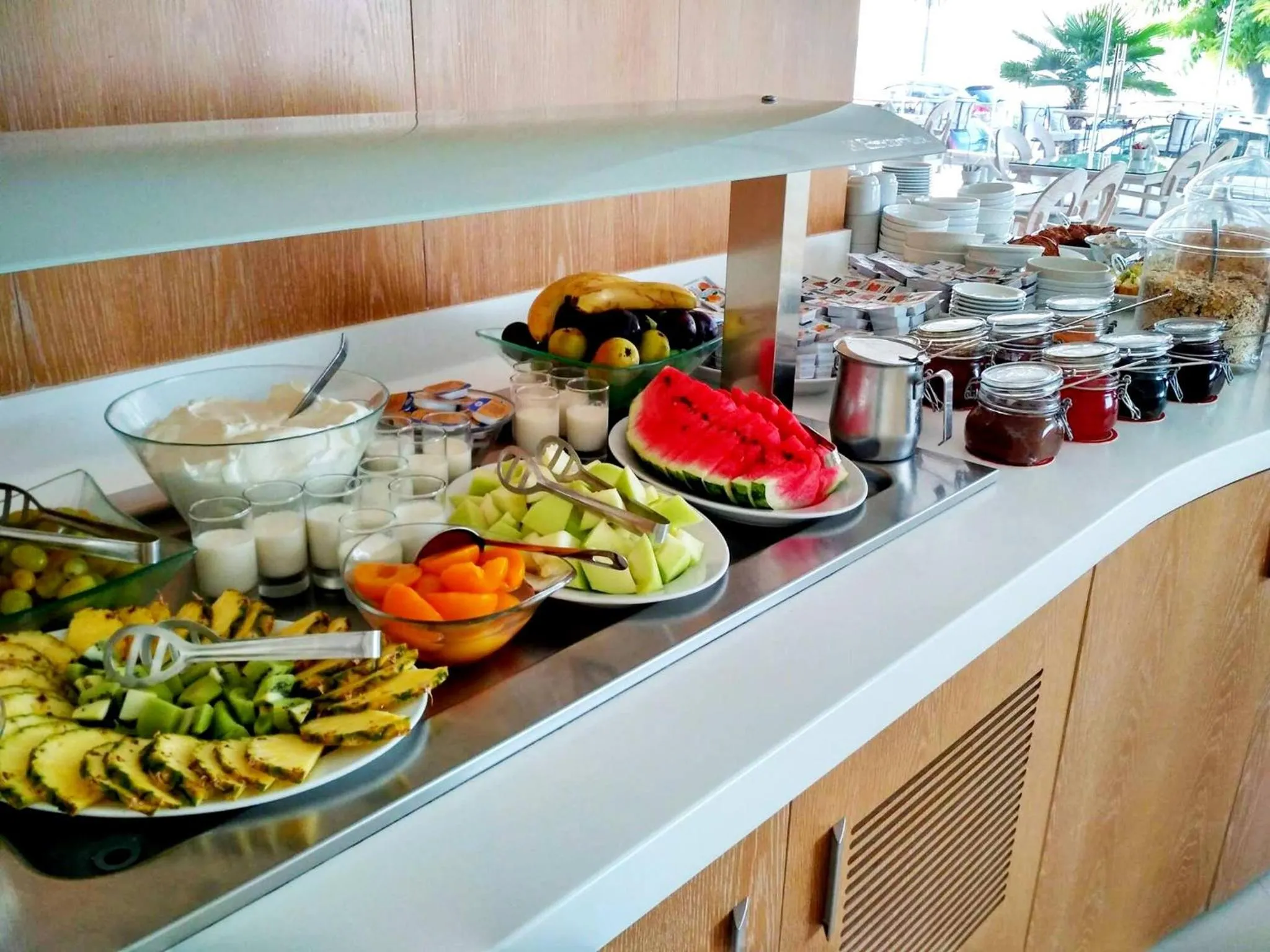 Food and drinks in Aegean Blue Beach Hotel