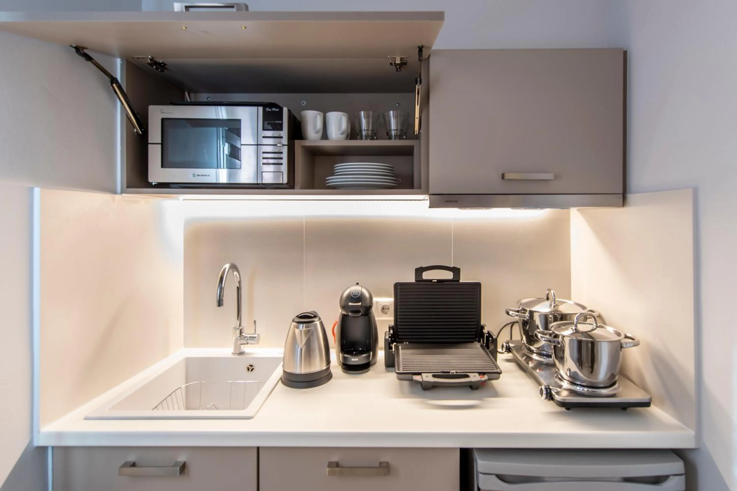 Kitchen or kitchenette in Acropolis Stay